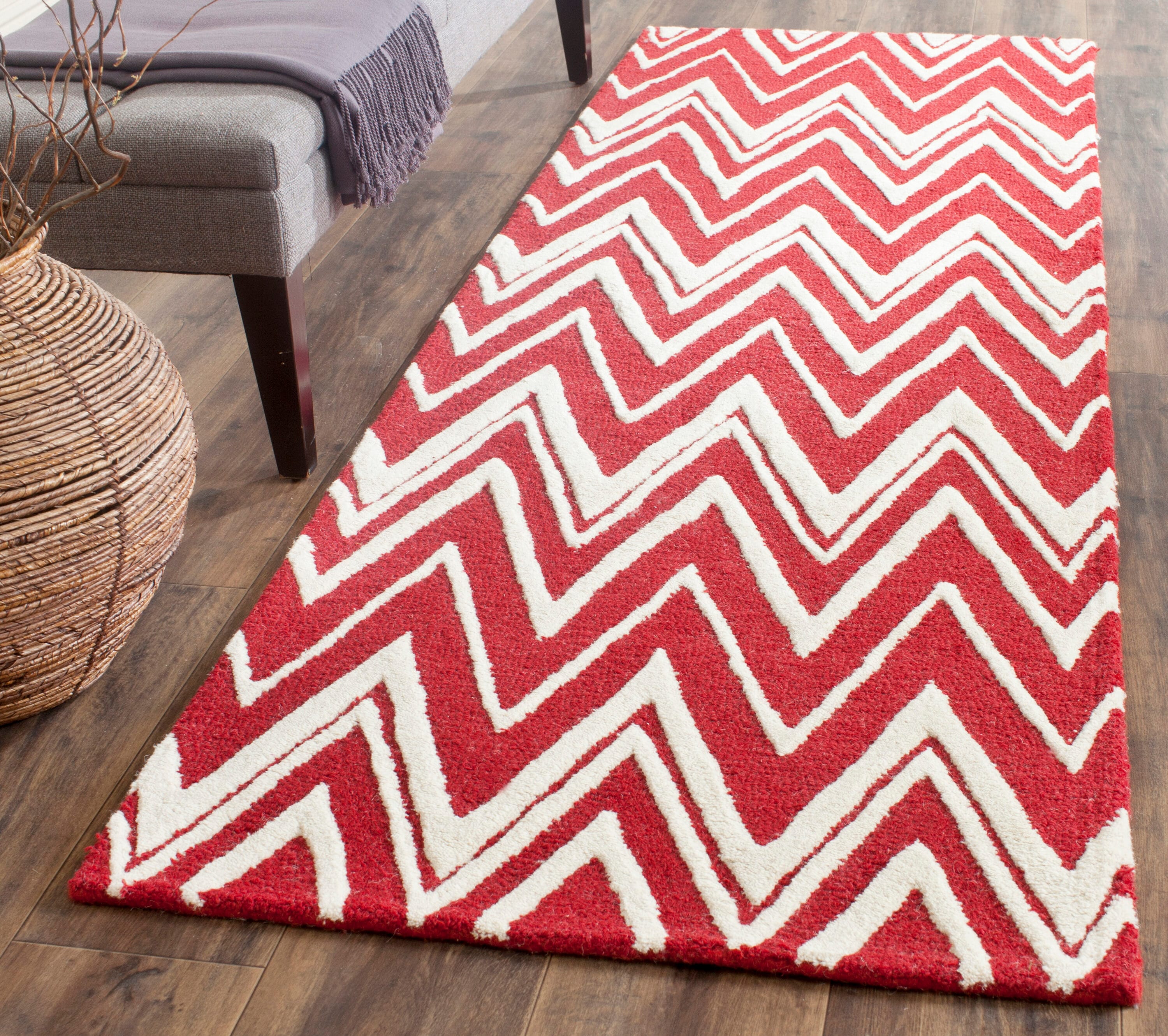  Cambridge 711 Red/Ivory Contemporary 2ft-6in x 8ft Runner Rug