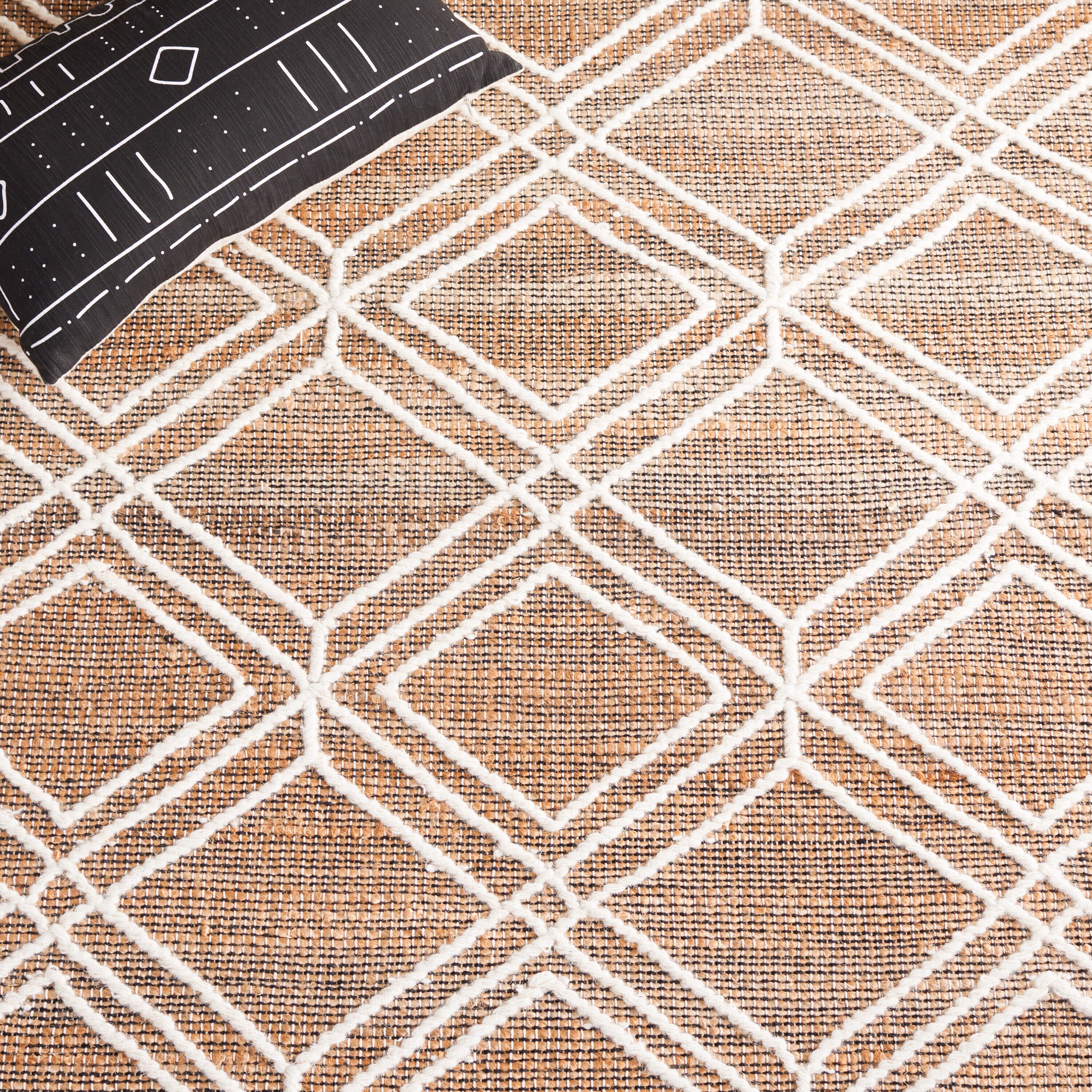 Safavieh NF226A-28 rugs - View #5
