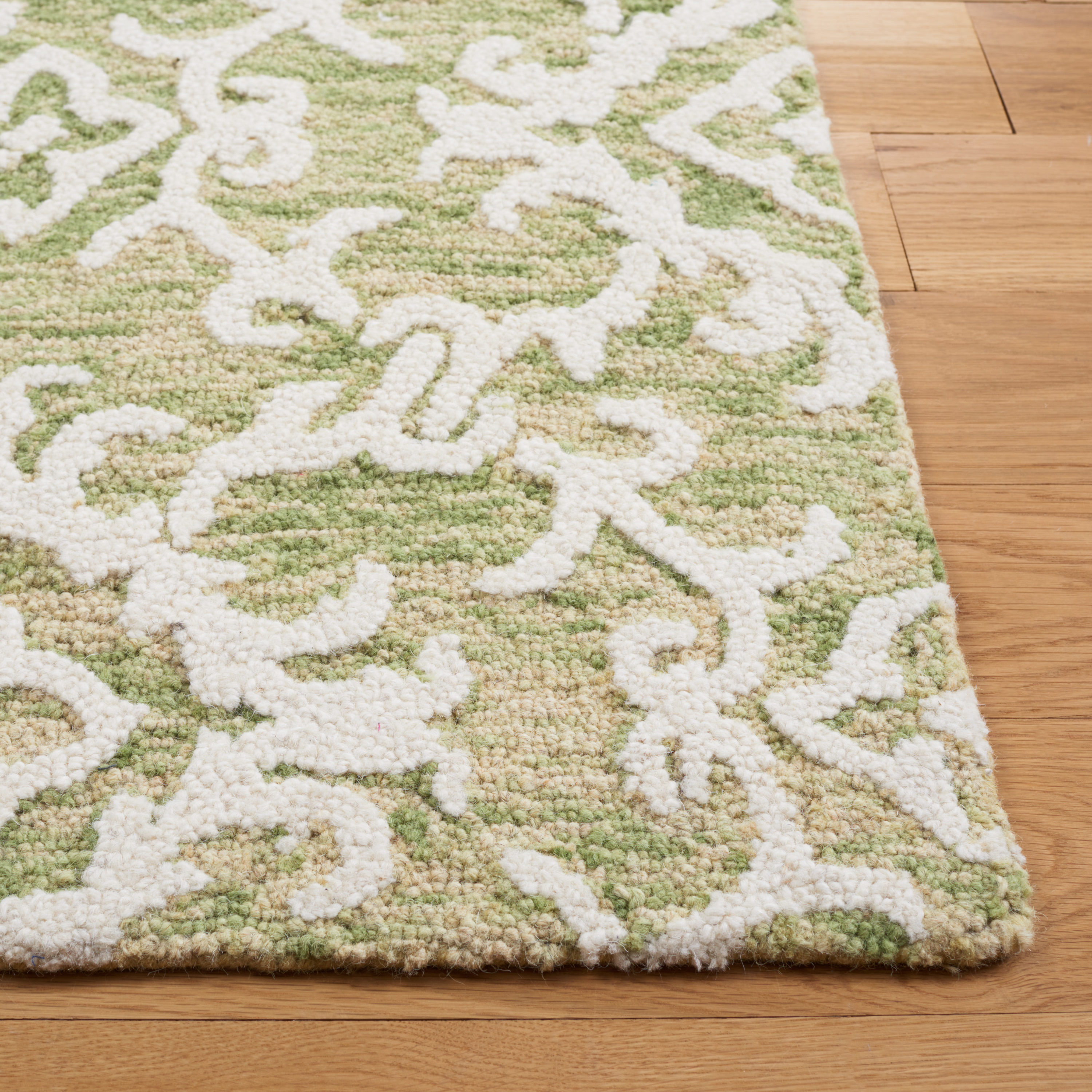 Safavieh BLM104W-9 rugs - View #3