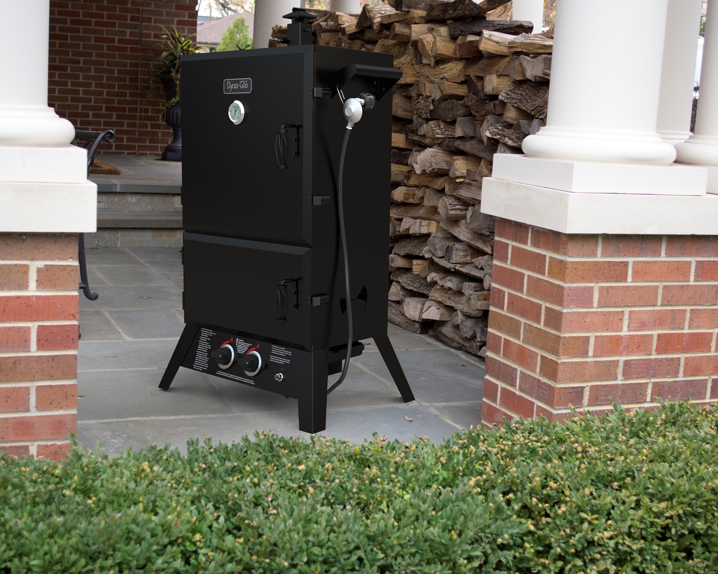 Dyna Glo Vertical Double Door Propane GAS Smoker