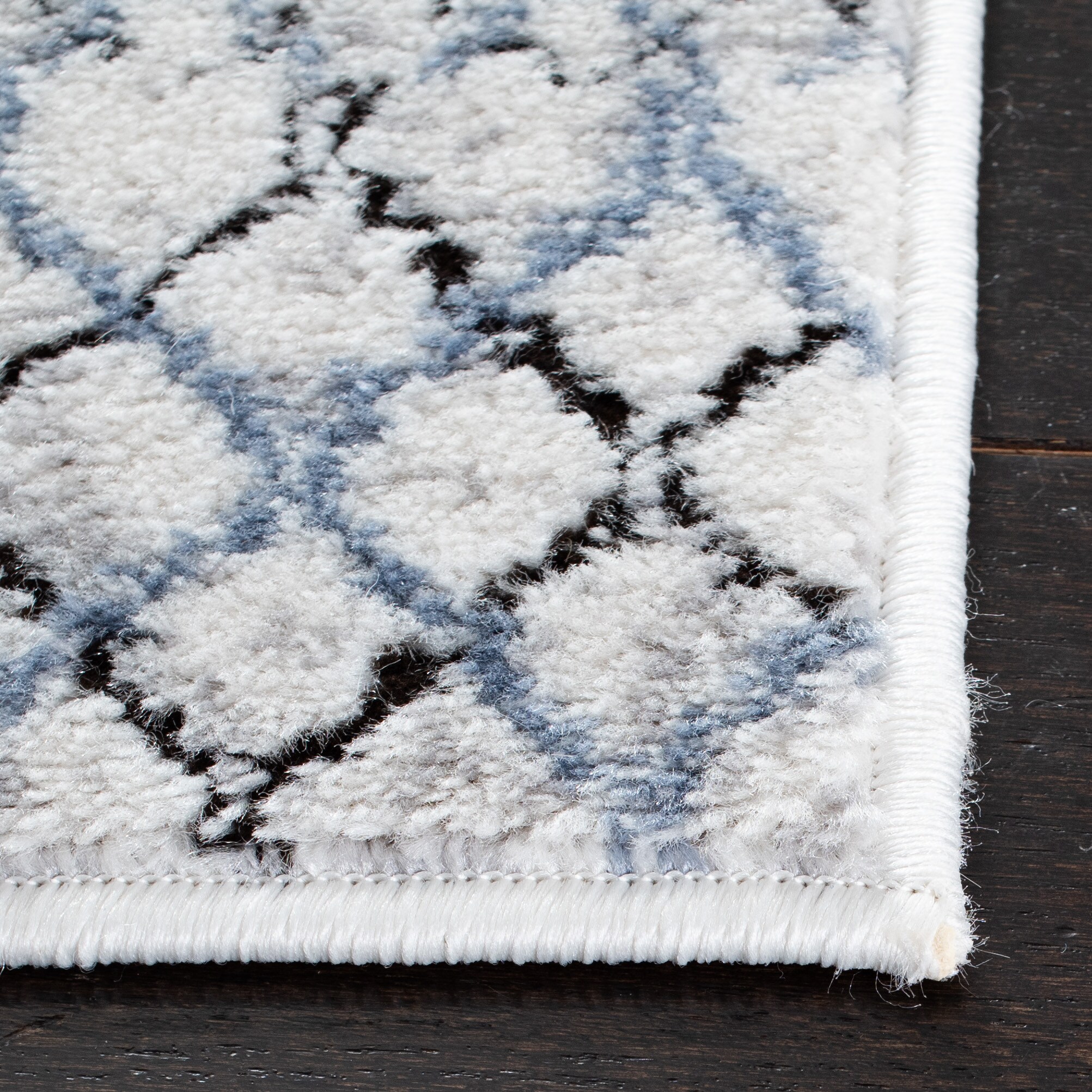 Safavieh ALA761G-7SQ rugs - View #3