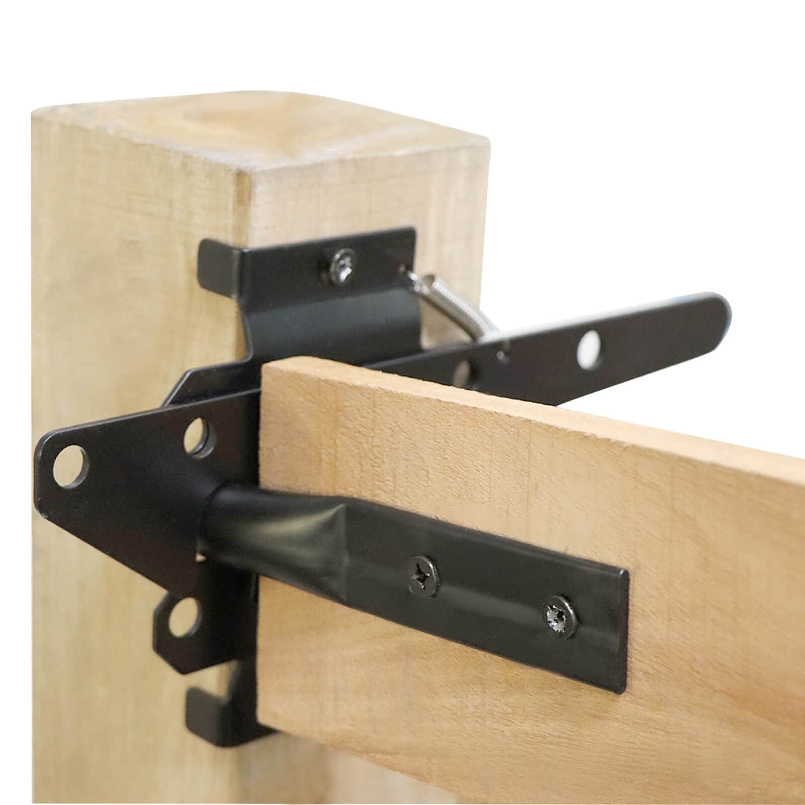 Ahfiwaso  Heavy Duty Self Locking Post Mount Automatic Gravity Lever Gate Latch for Wooden Fence with Fasteners Black Finishing Steel Gate Latch