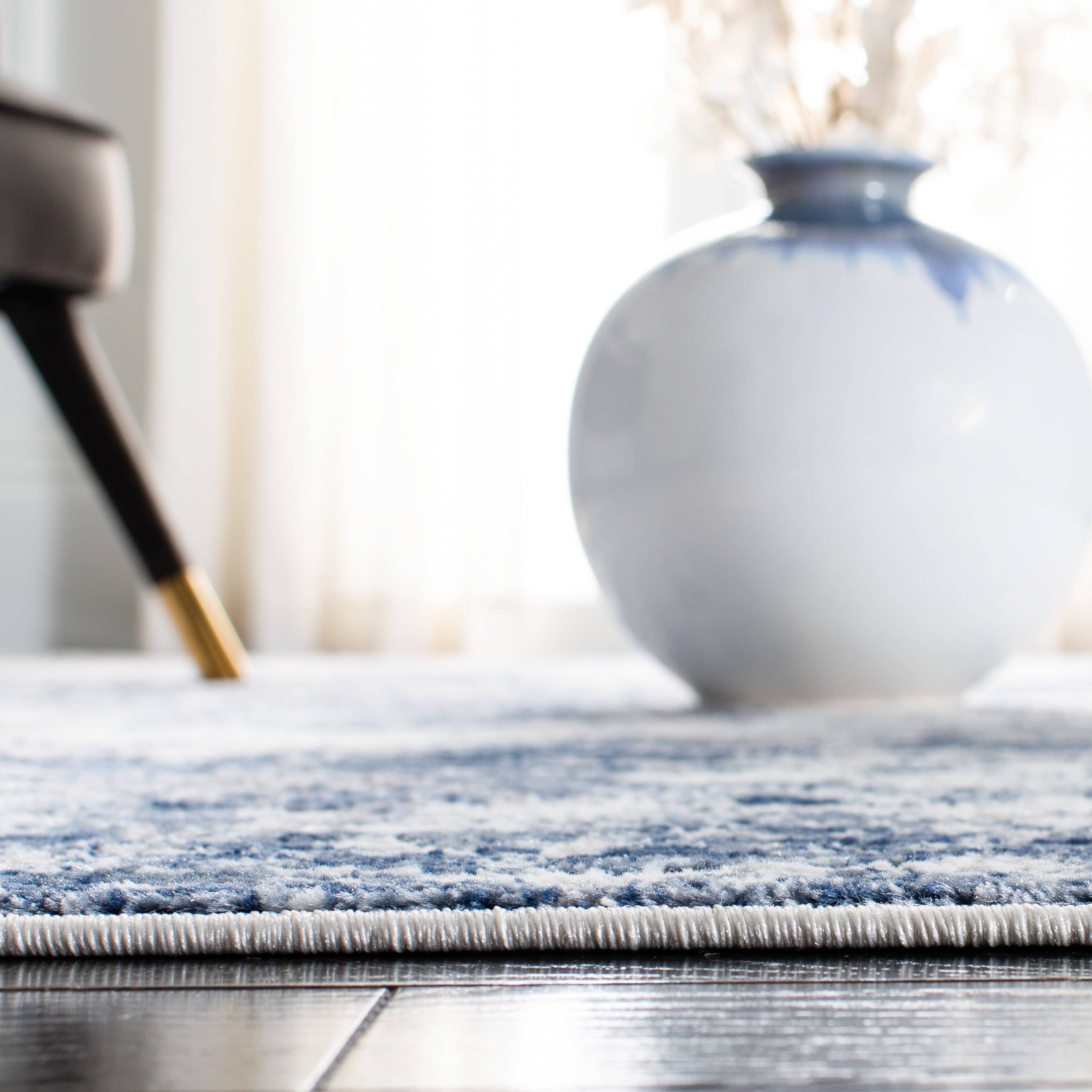 Safavieh ALA705N-5 rugs - View #4