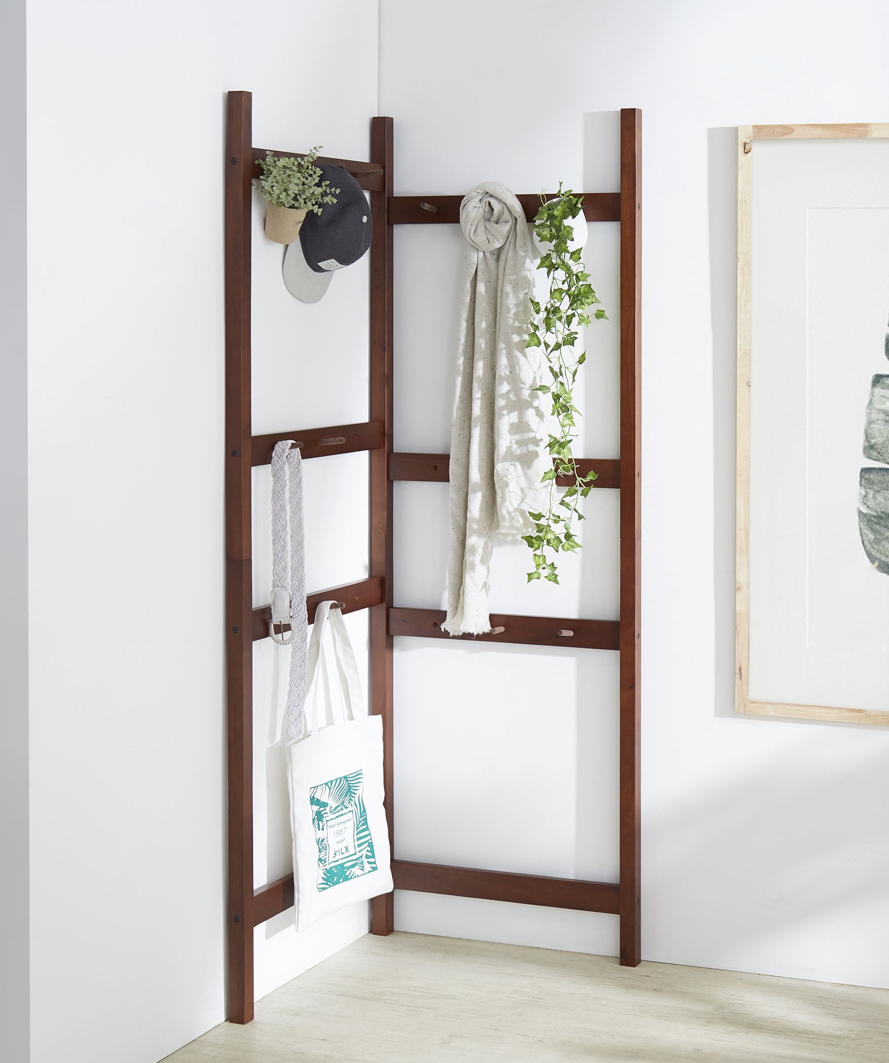 ORE International D4795-ES Brown Wood Clothing rack