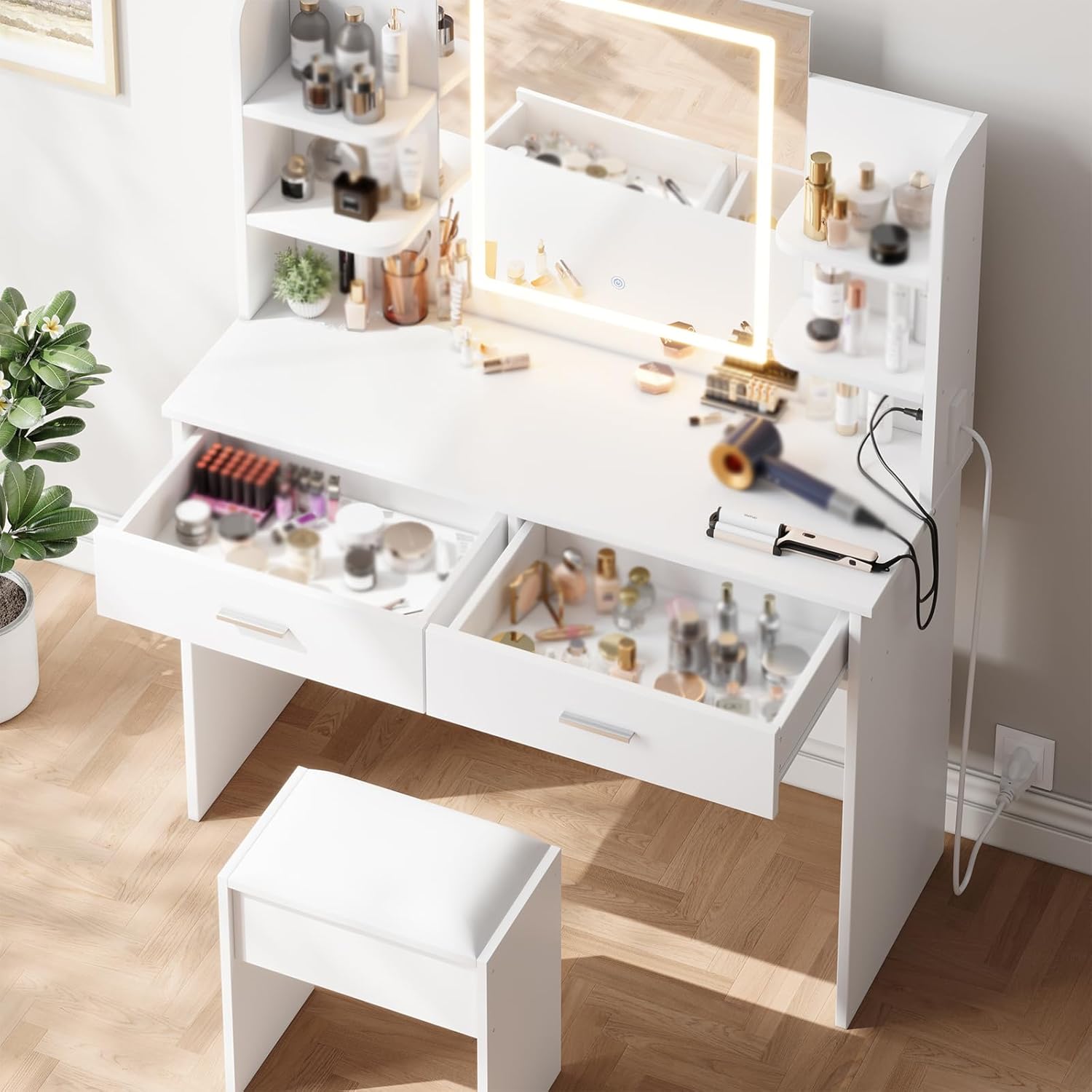 Qeetex LHF-SZT-PHO-14CNEW1V Bedroom-Vanities - View #4