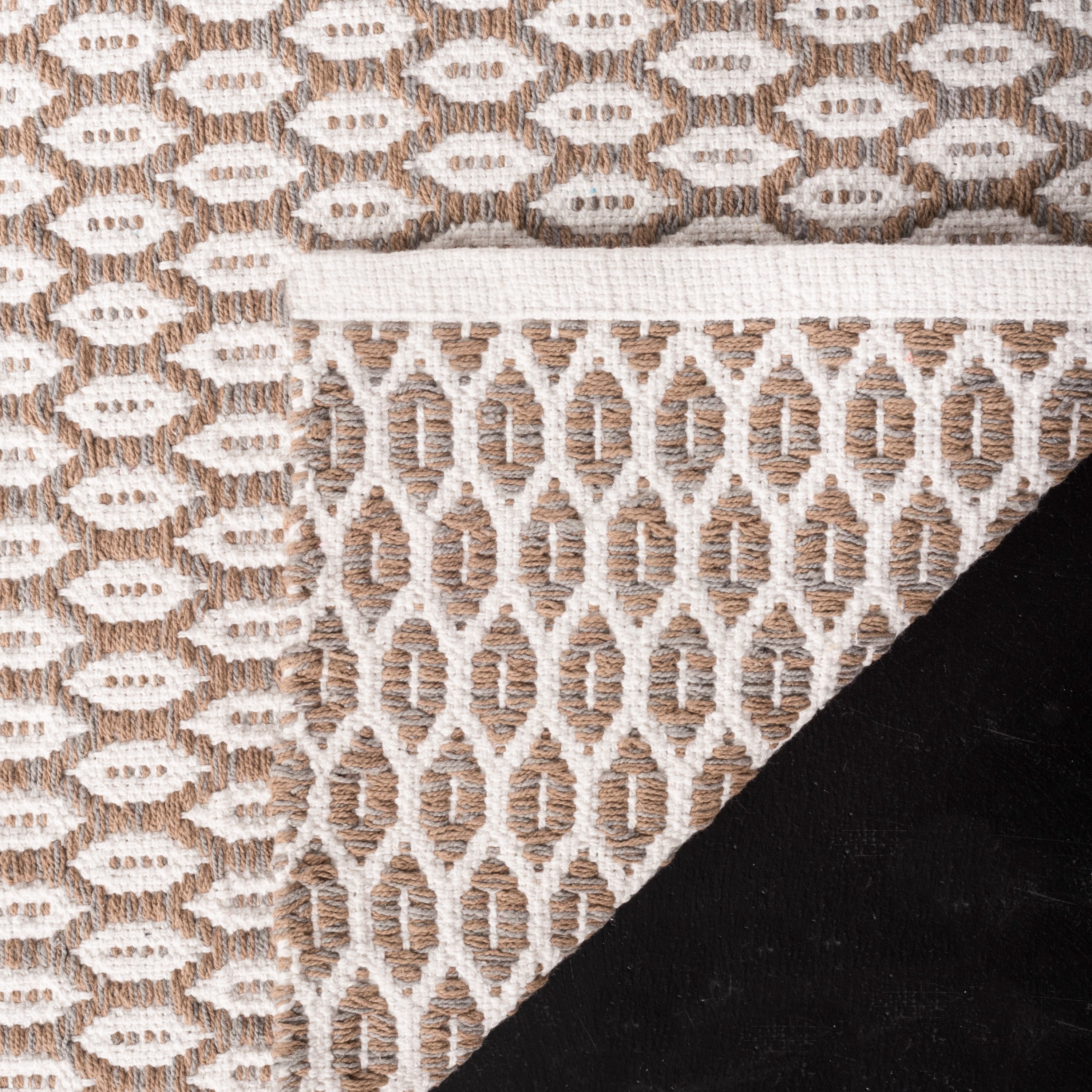 Safavieh MTK608R-27 rugs - View #4