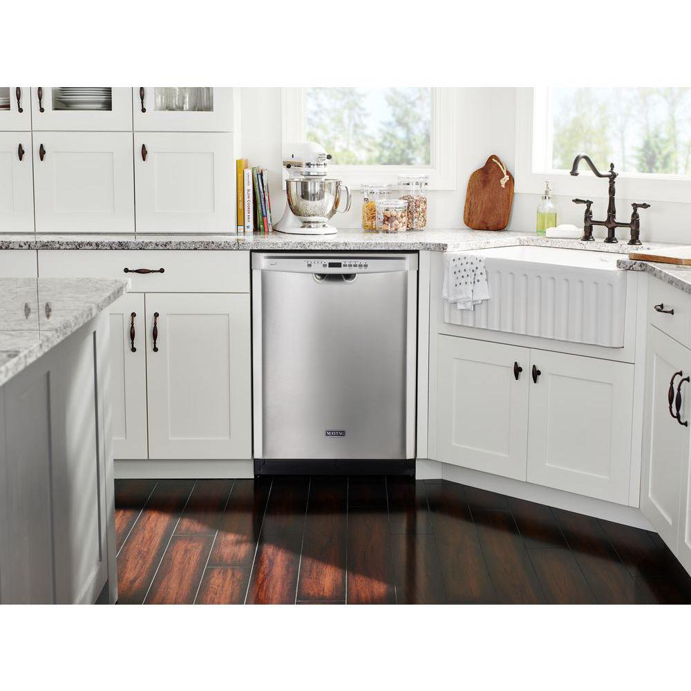 Maytag Front Control 24-in Built-In Dishwasher (Fingerprint Resistant ...