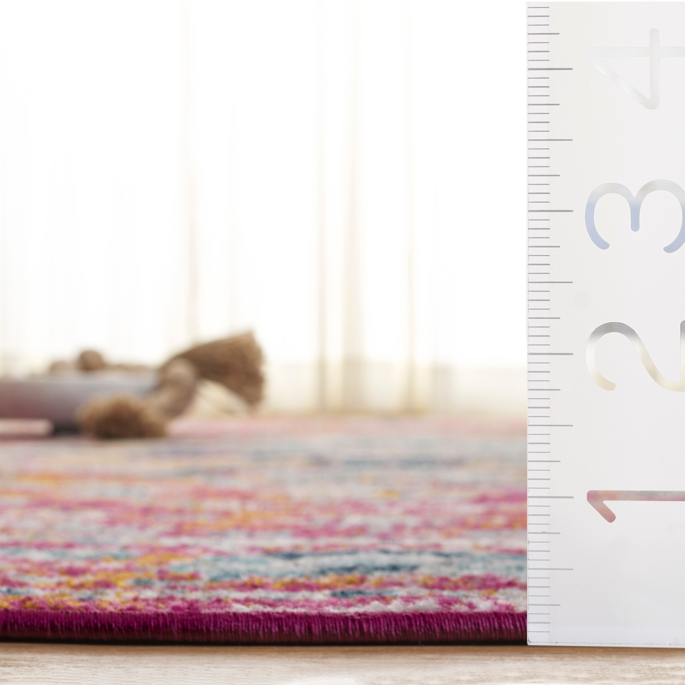 Safavieh MAD154R-68OV rugs - View #5