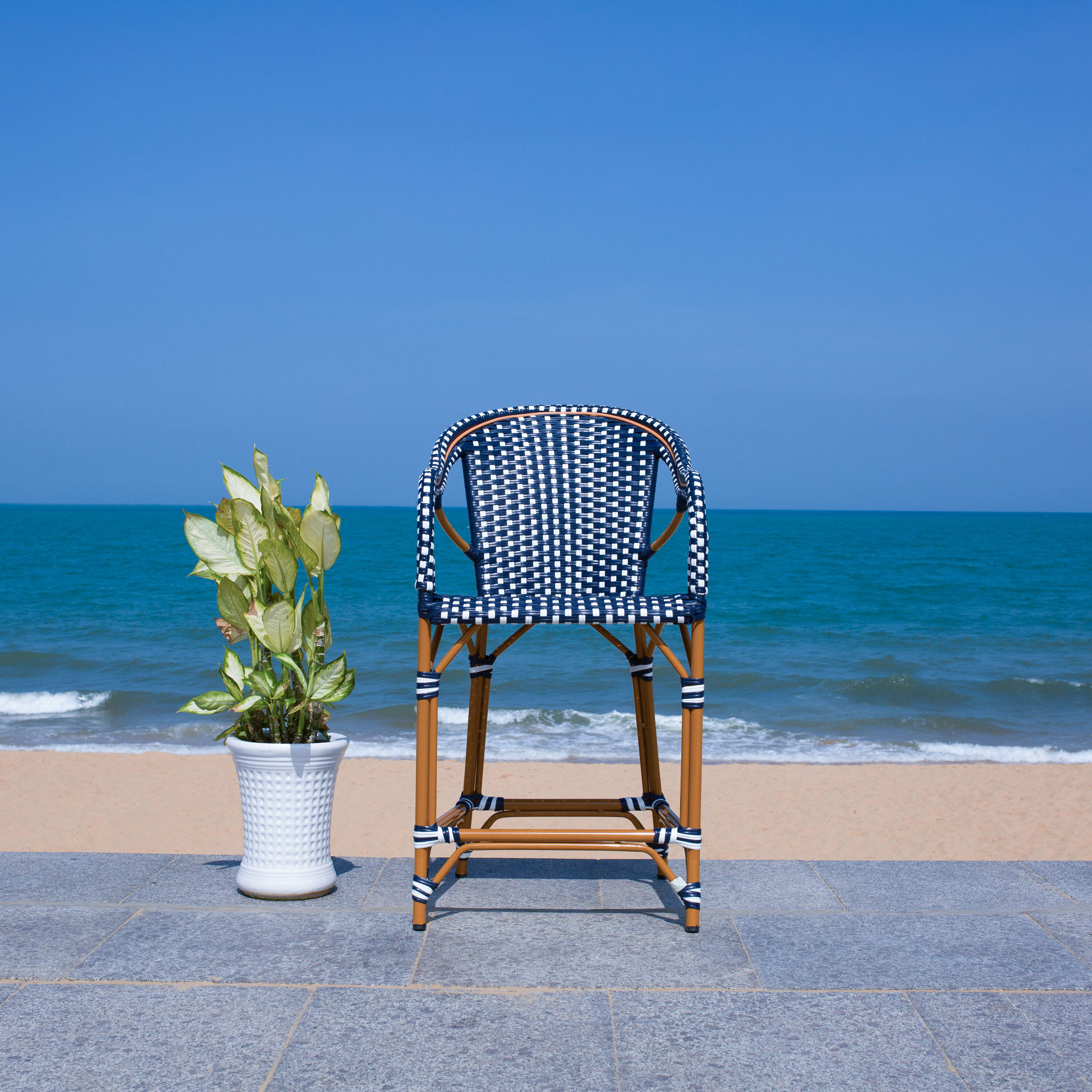 Safavieh PAT7533E Patio-Chairs - View #8