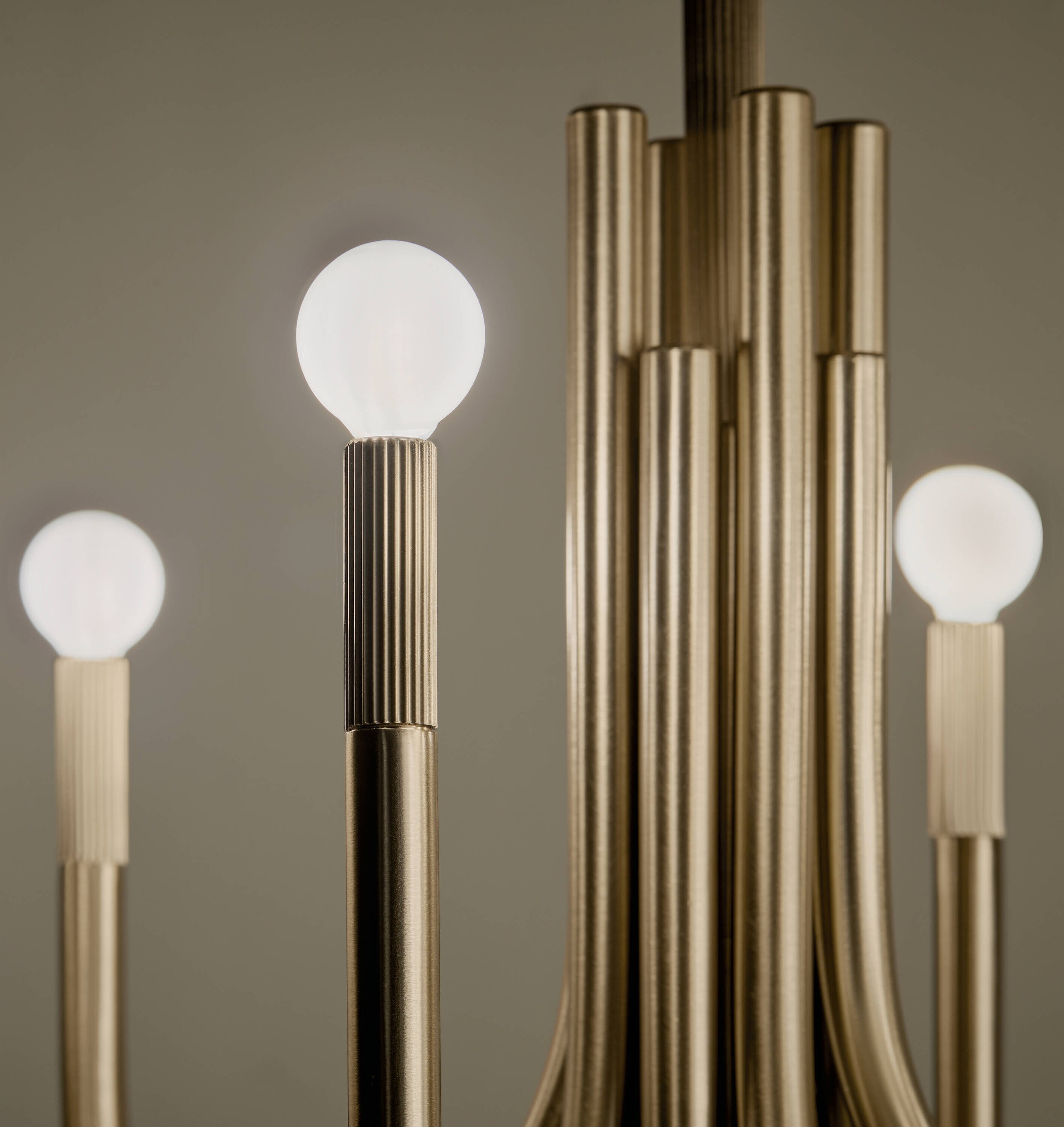 Champagne Bronze 8-Light Oval Candle Chandelier