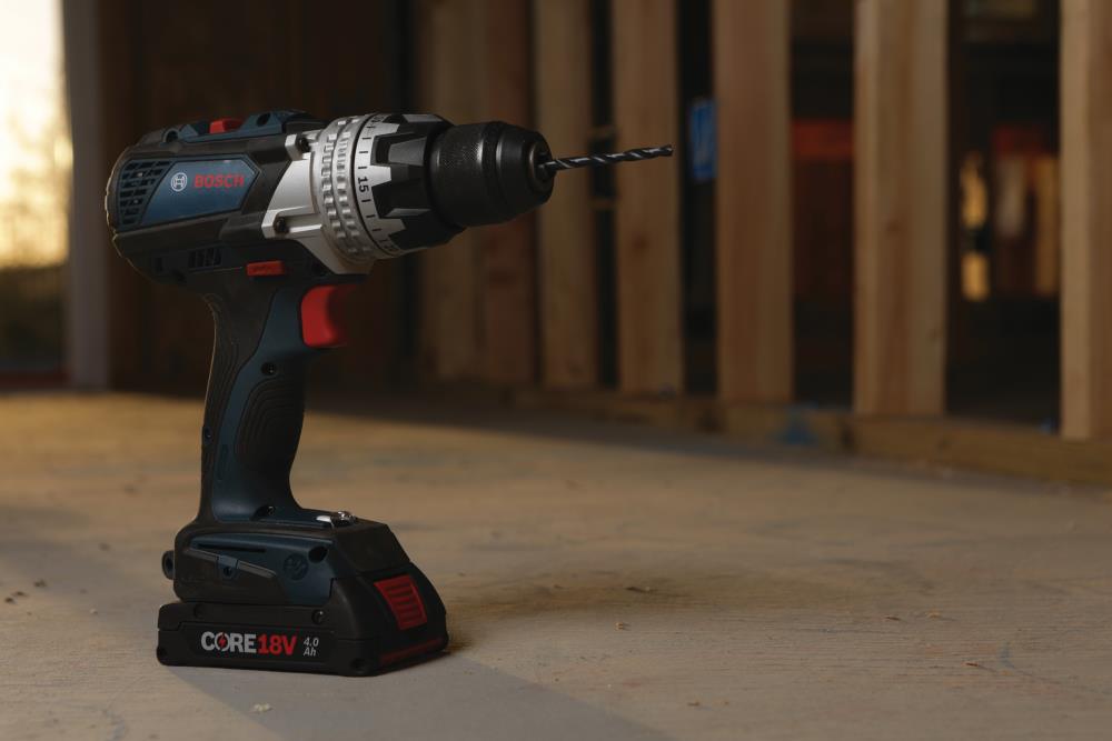 Bosch 18-V 4 Amp-Hour; Lithium Battery in the Power Tool Batteries &  Chargers department at