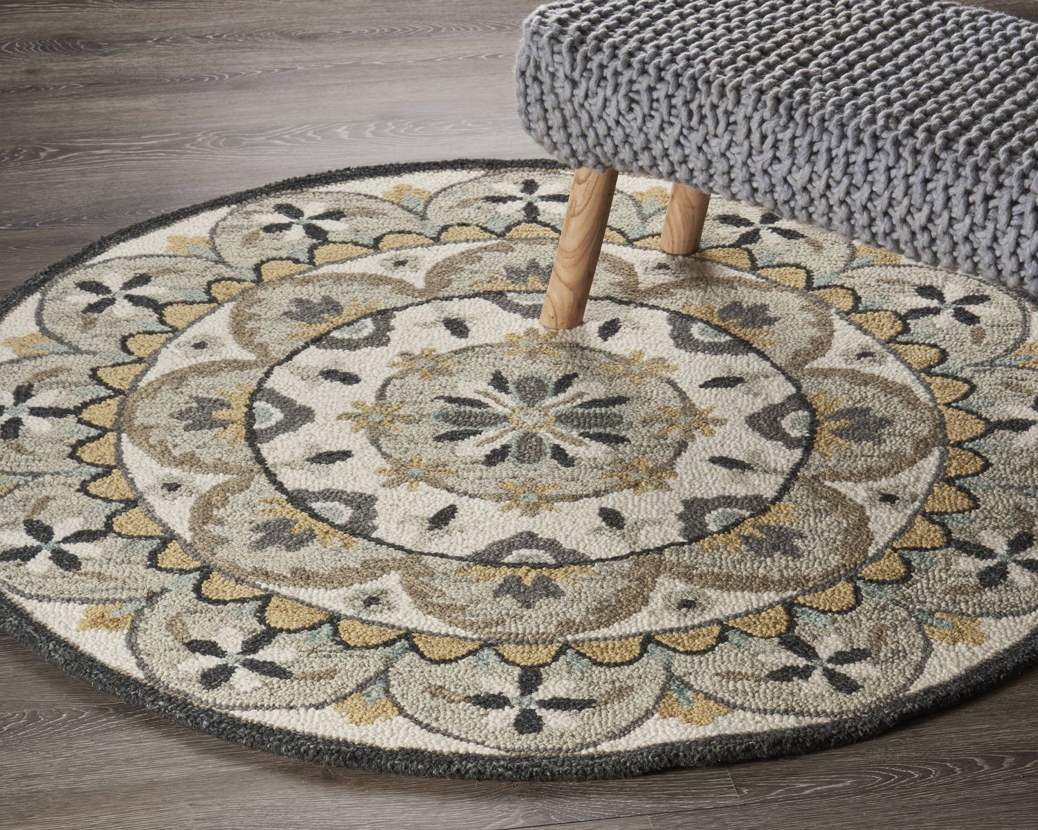 LR Home DAZZL54100IGY60RD rugs - View #5
