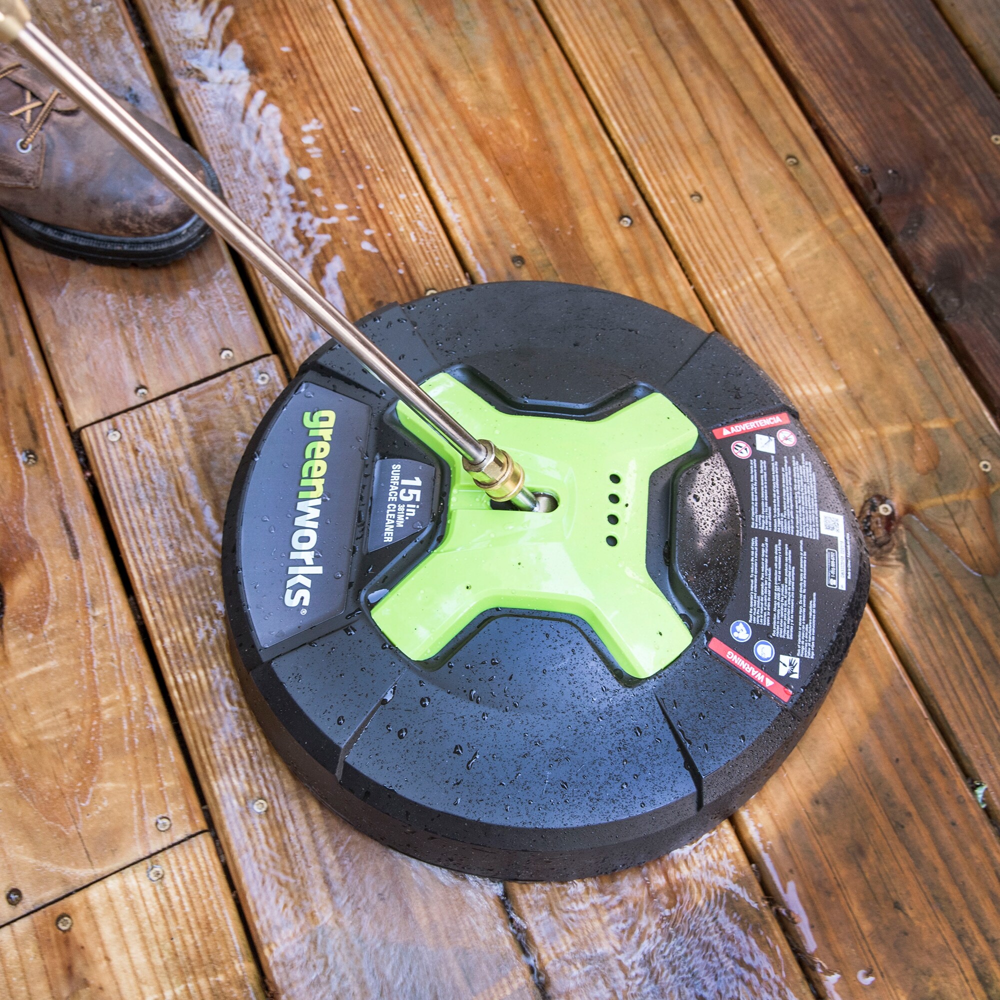 Greenworks 2700 PSI 2.3GPM Cold Water Electric Pressure Washer in the