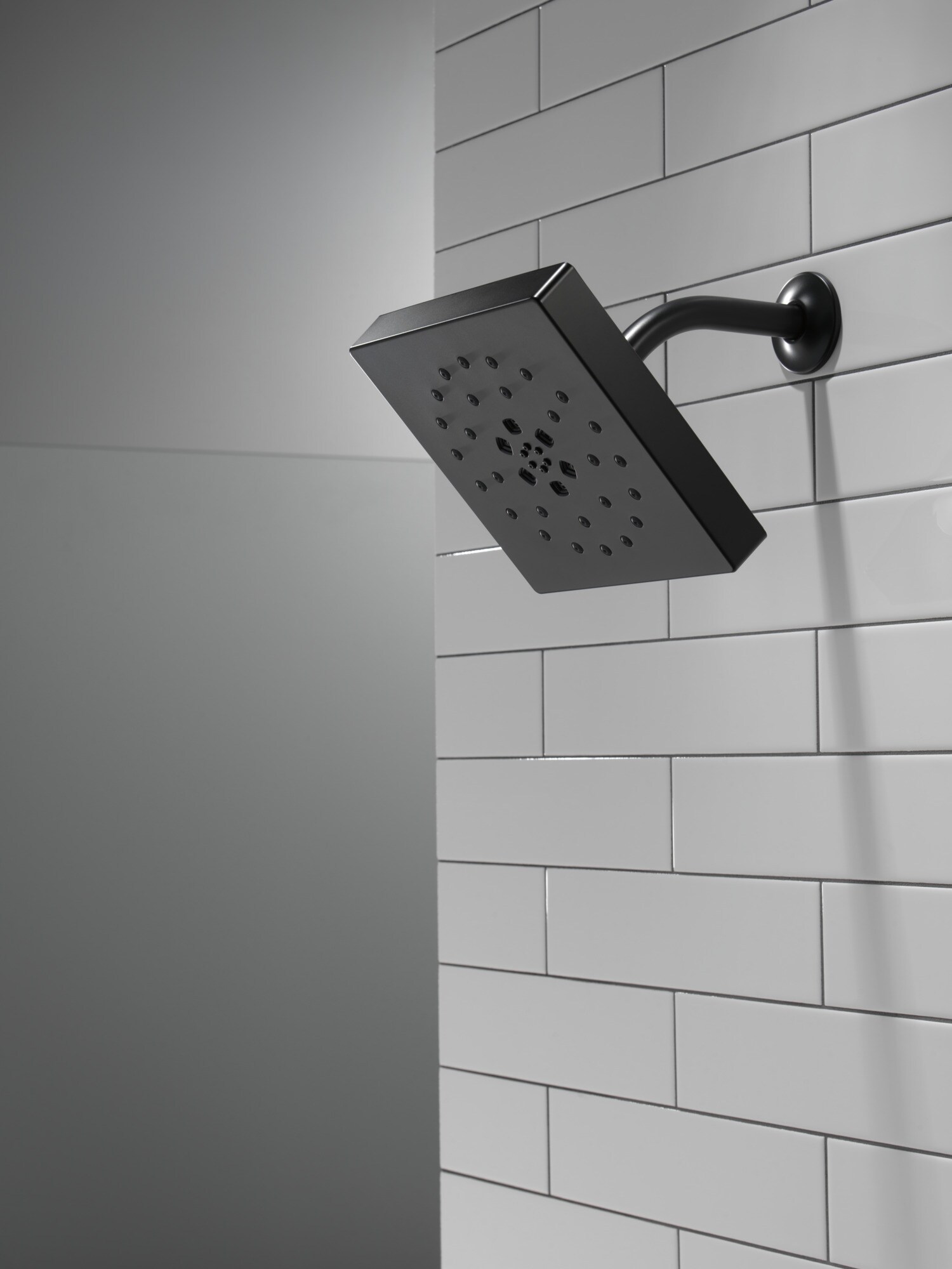 Delta 52484-BL Fixed-Showerhead - View #9
