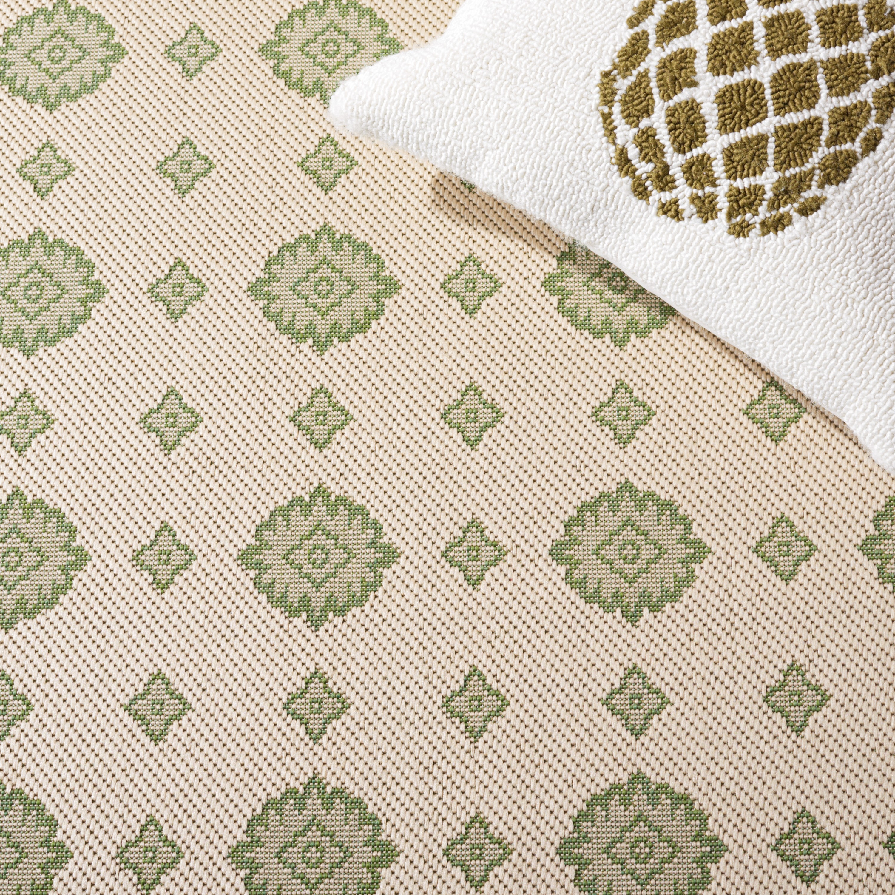 Safavieh CY1356-1E01-5 rugs - View #4