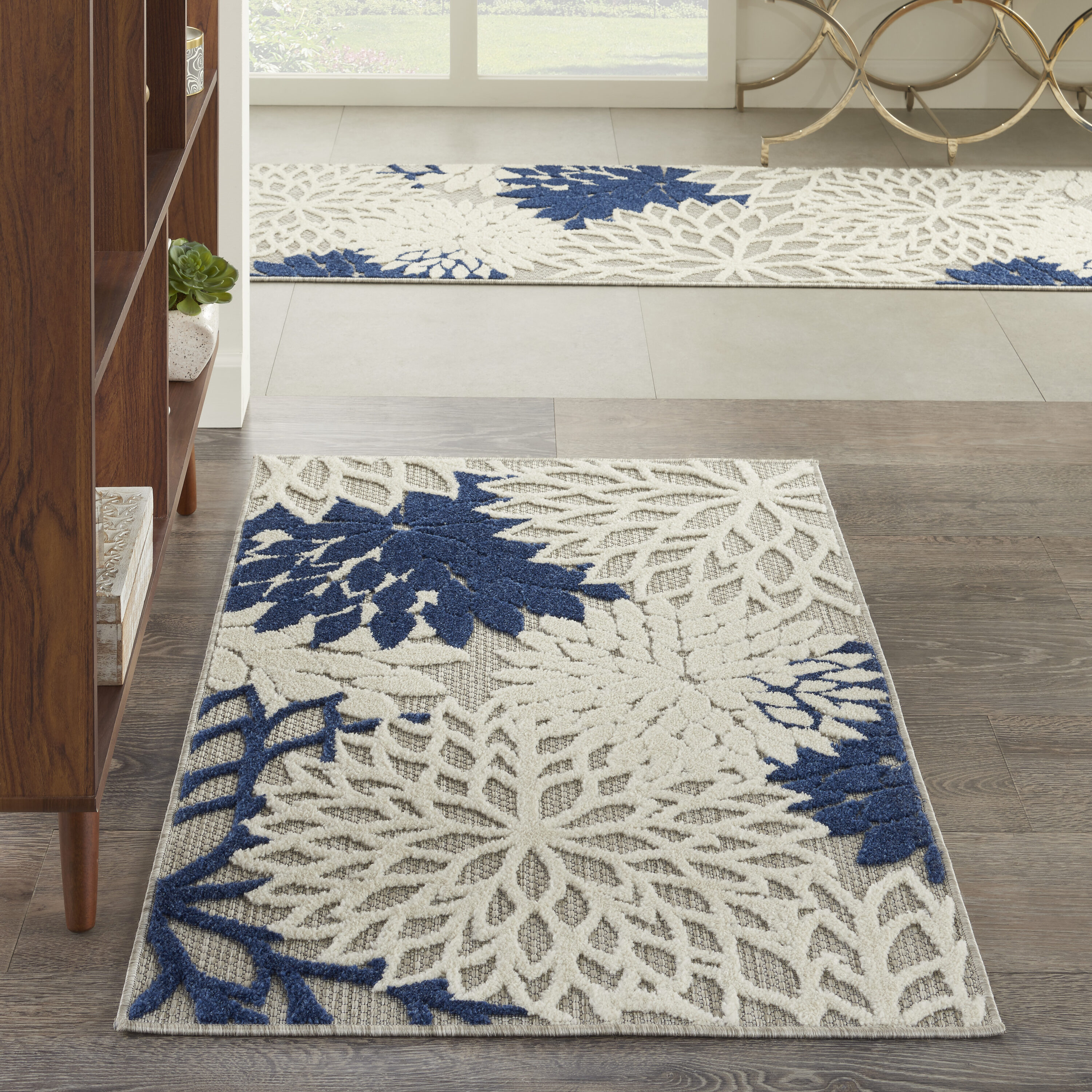 Nourison 99446778772 Aloha 3 x 4 (ft) Loomed Polypropylene Ivory/navy Rectangular Indoor/Outdoor Tropical Area rug