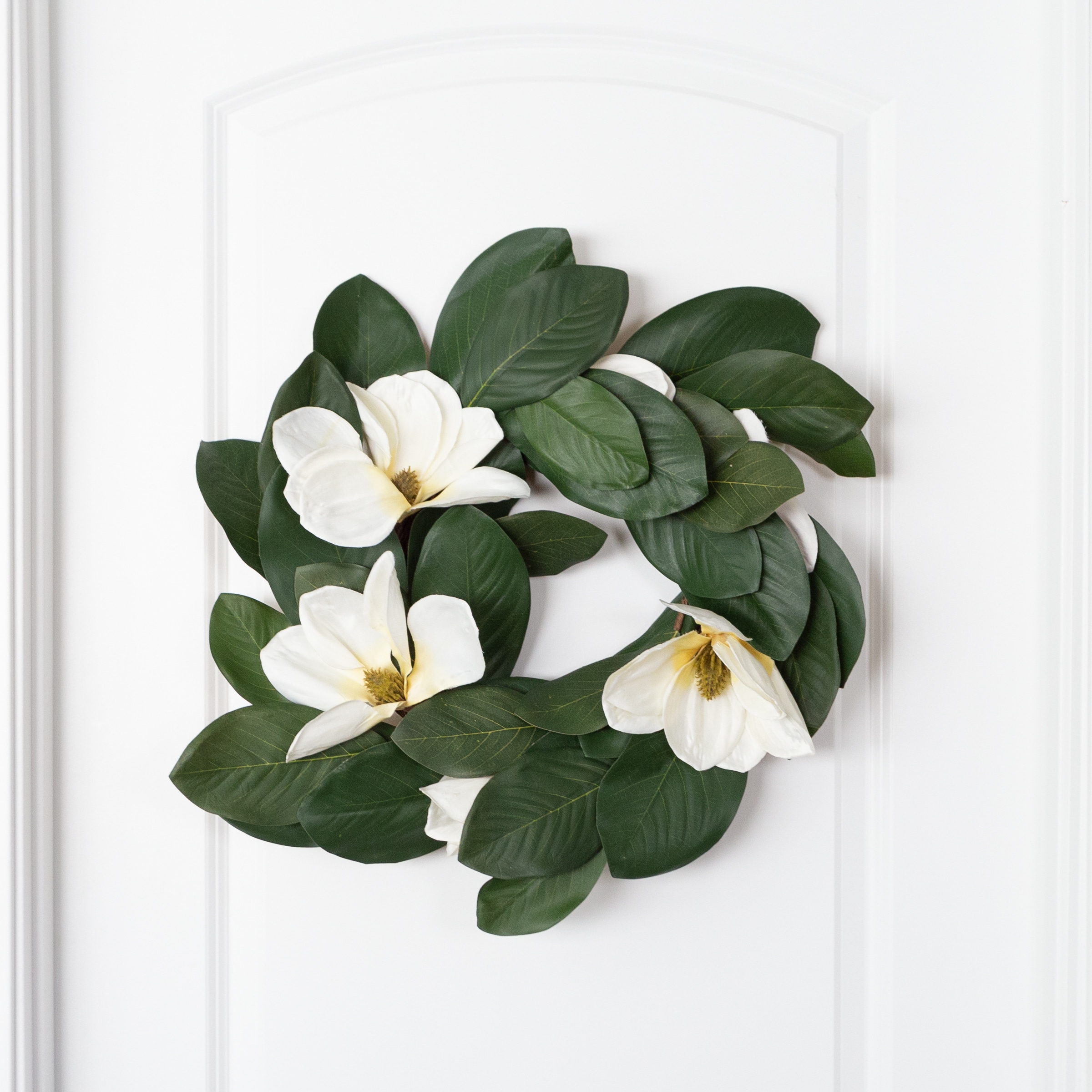 24-Inch Artificial Magnolia Wreath with Green Leaves