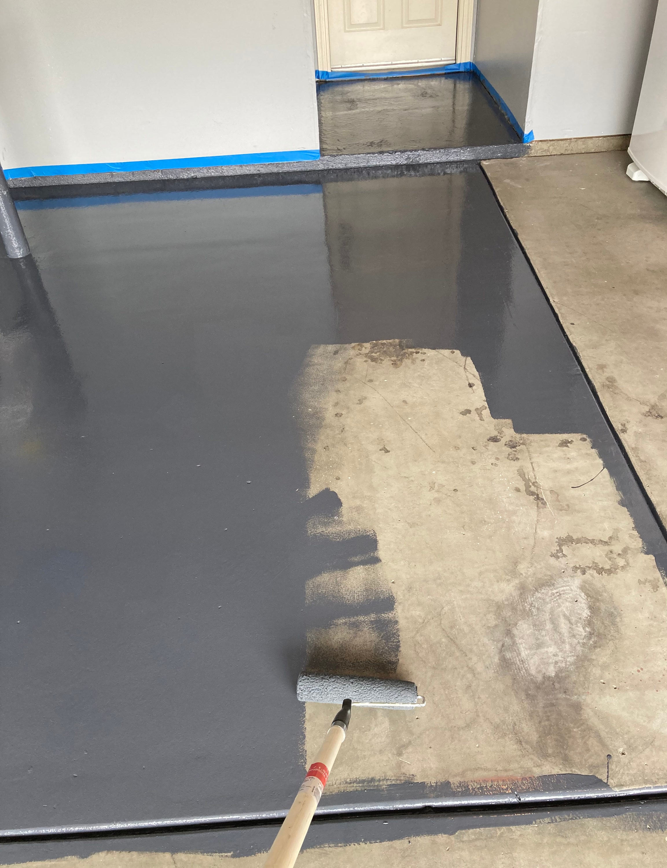 Rust Bullet 1-part Jet Black Gloss Concrete and Garage Floor Paint  (5-Gallon) in the Garage Floor Paint department at