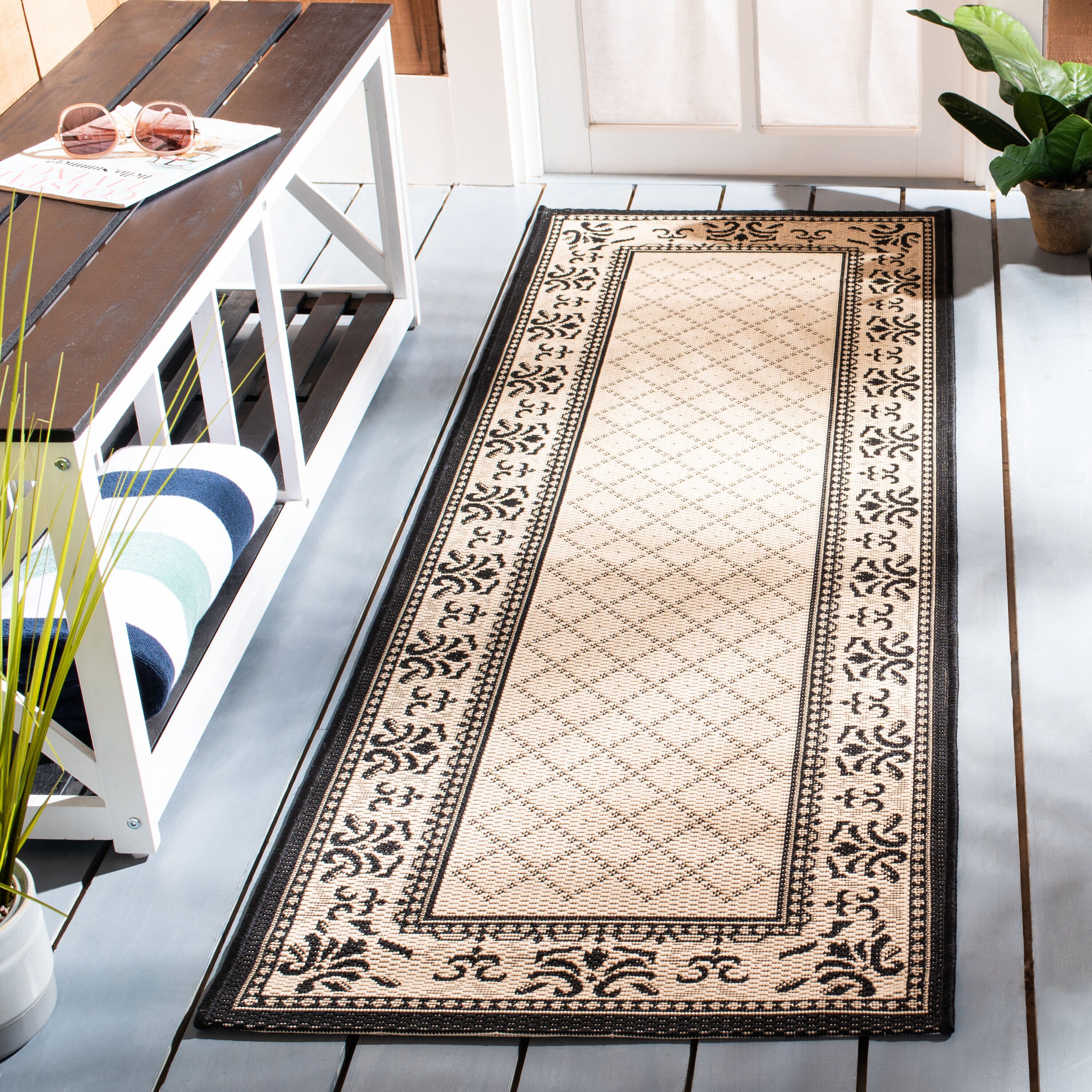 Safavieh CY0901-3901-214 Courtyard Trellis Vine 2 x 14 (ft) Loomed Polypropylene Sand/Black Rectangular Indoor/Outdoor Border Runner rug
