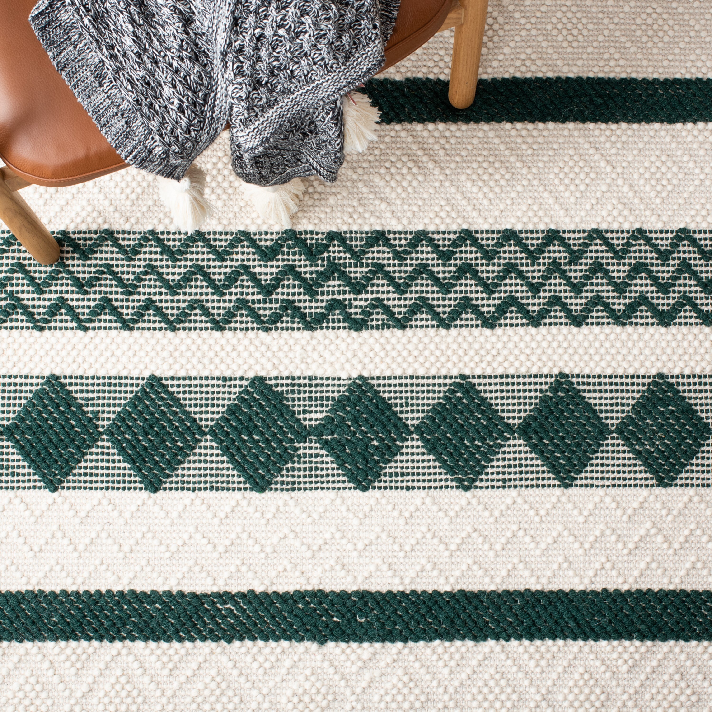 Safavieh NAT851Y-3 rugs - View #6