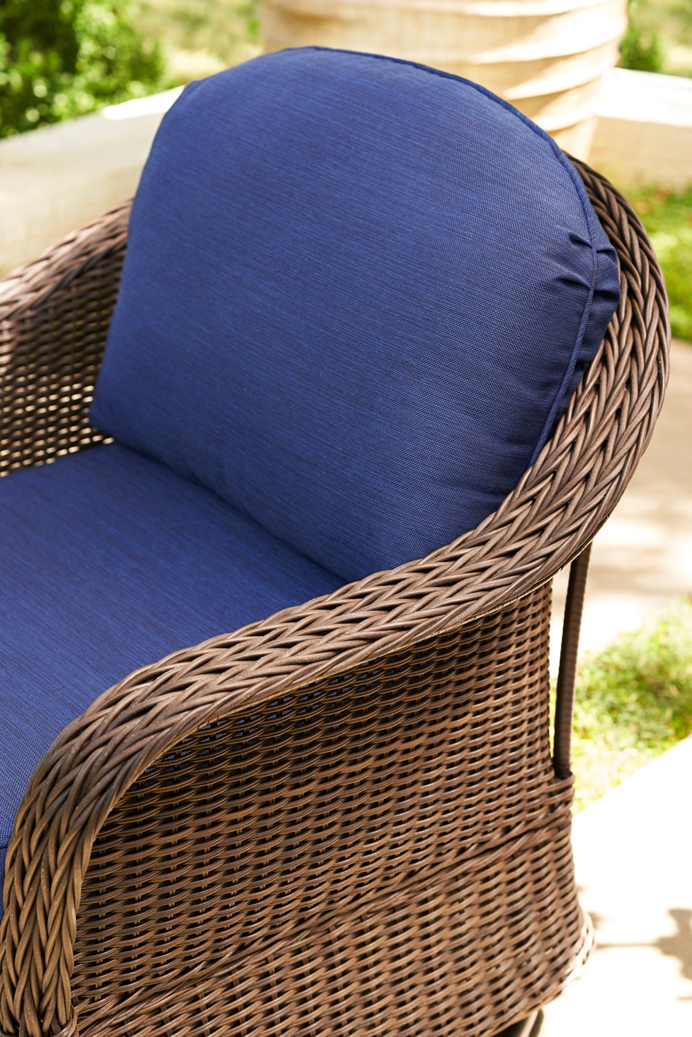 mcaden swivel glider patio chair