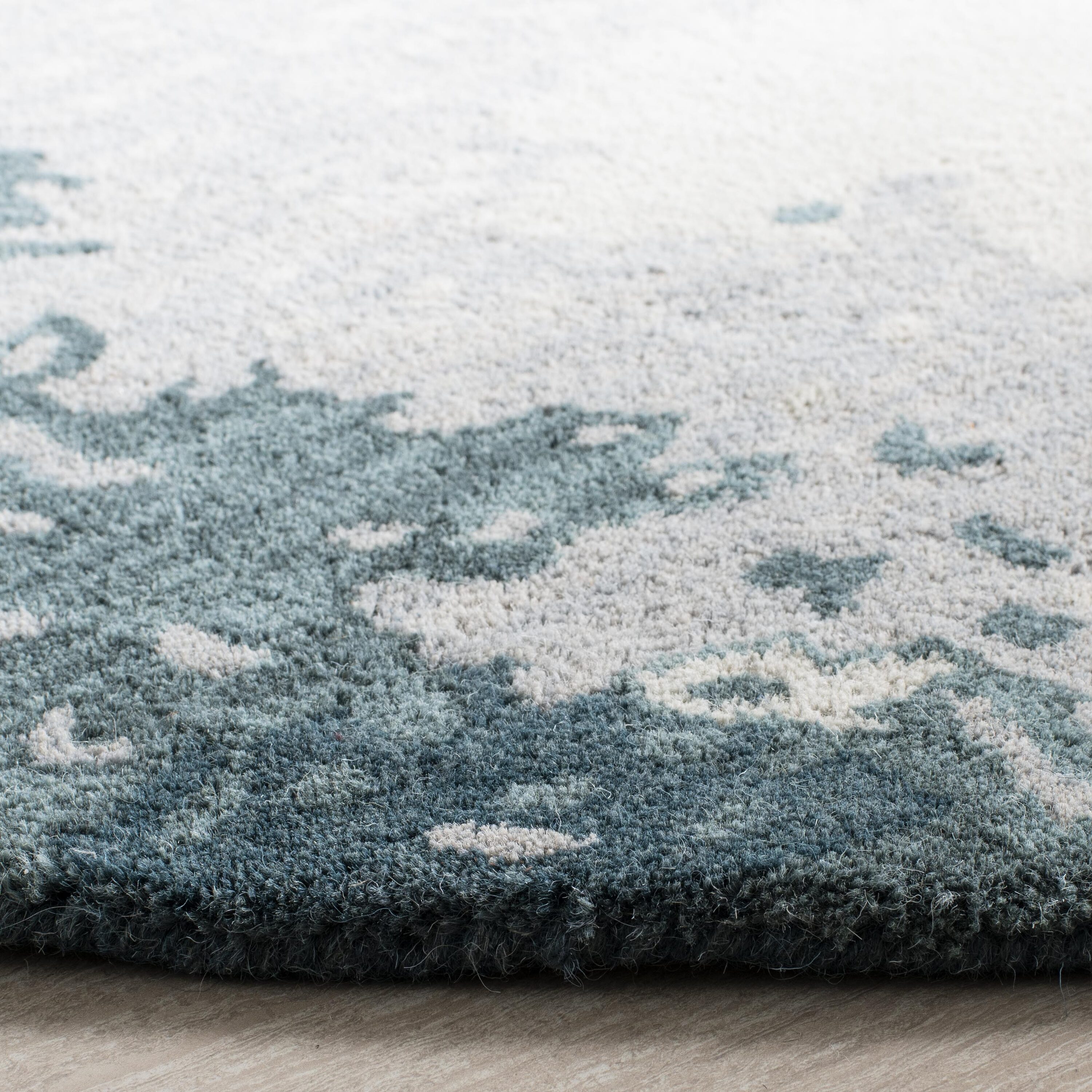 Safavieh SOH706B-6R rugs - View #3