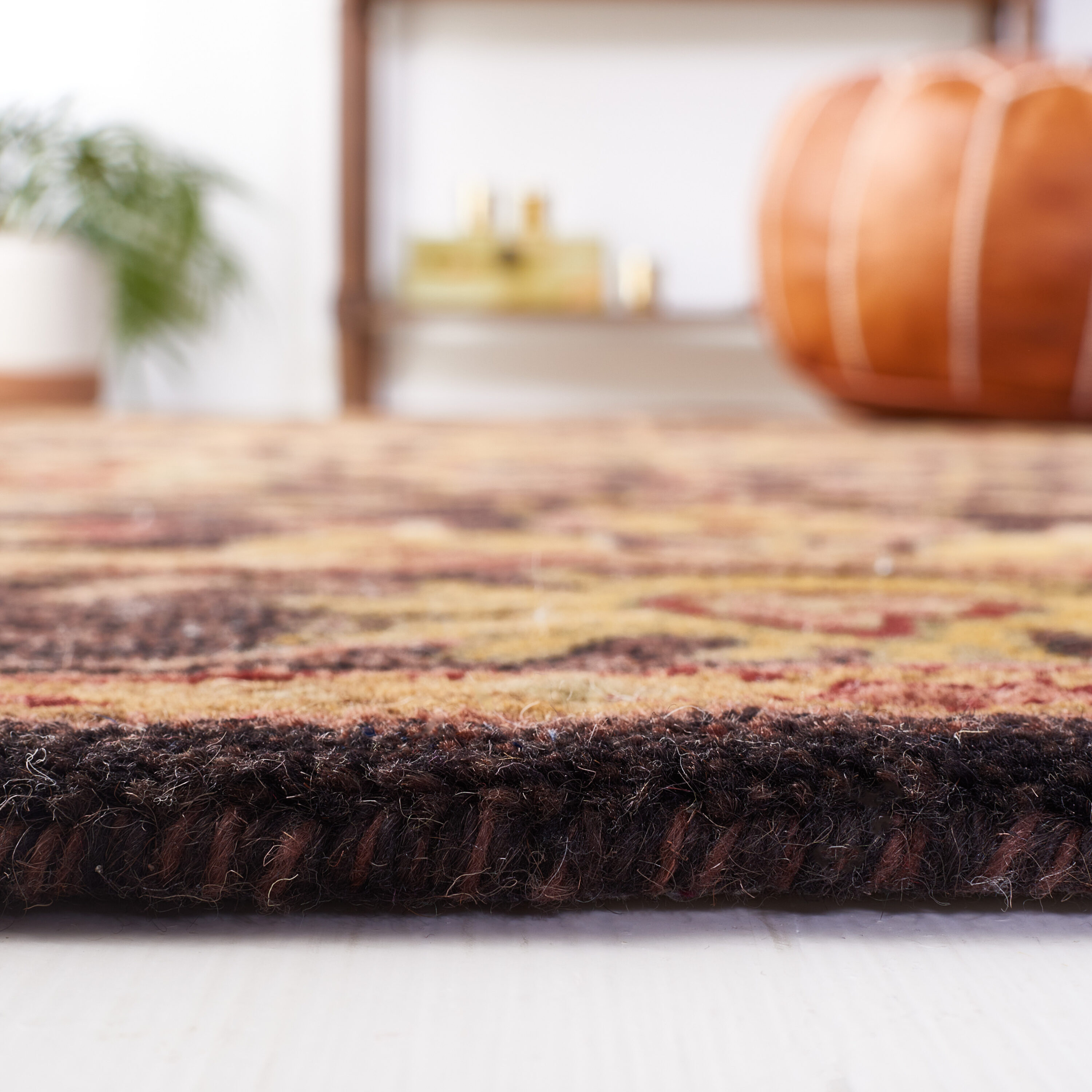Safavieh AT51B-8 rugs - View #4
