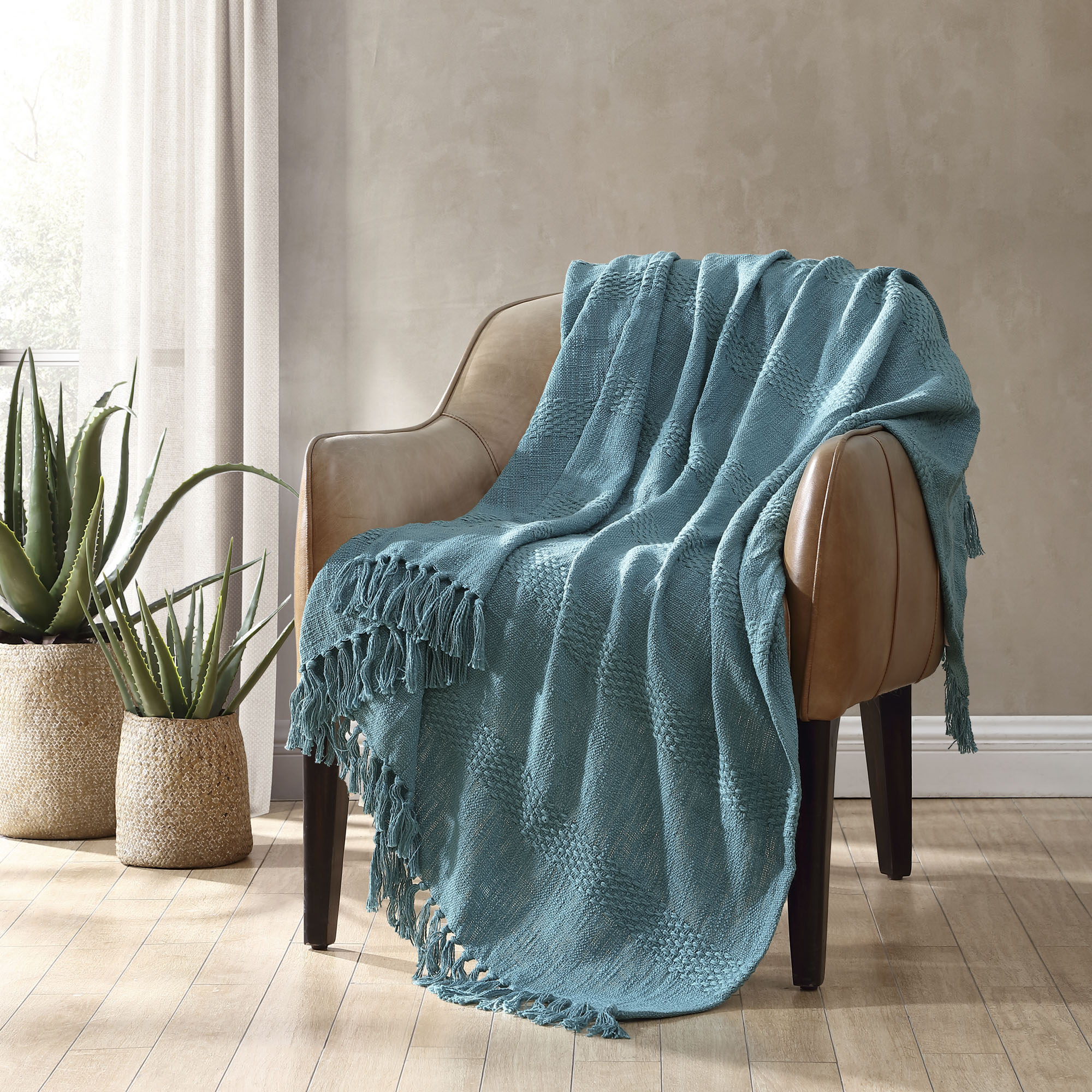 Brielle Home Dream Theory Teal Woven Throw Blanket 50-in x 60-in Solid ...