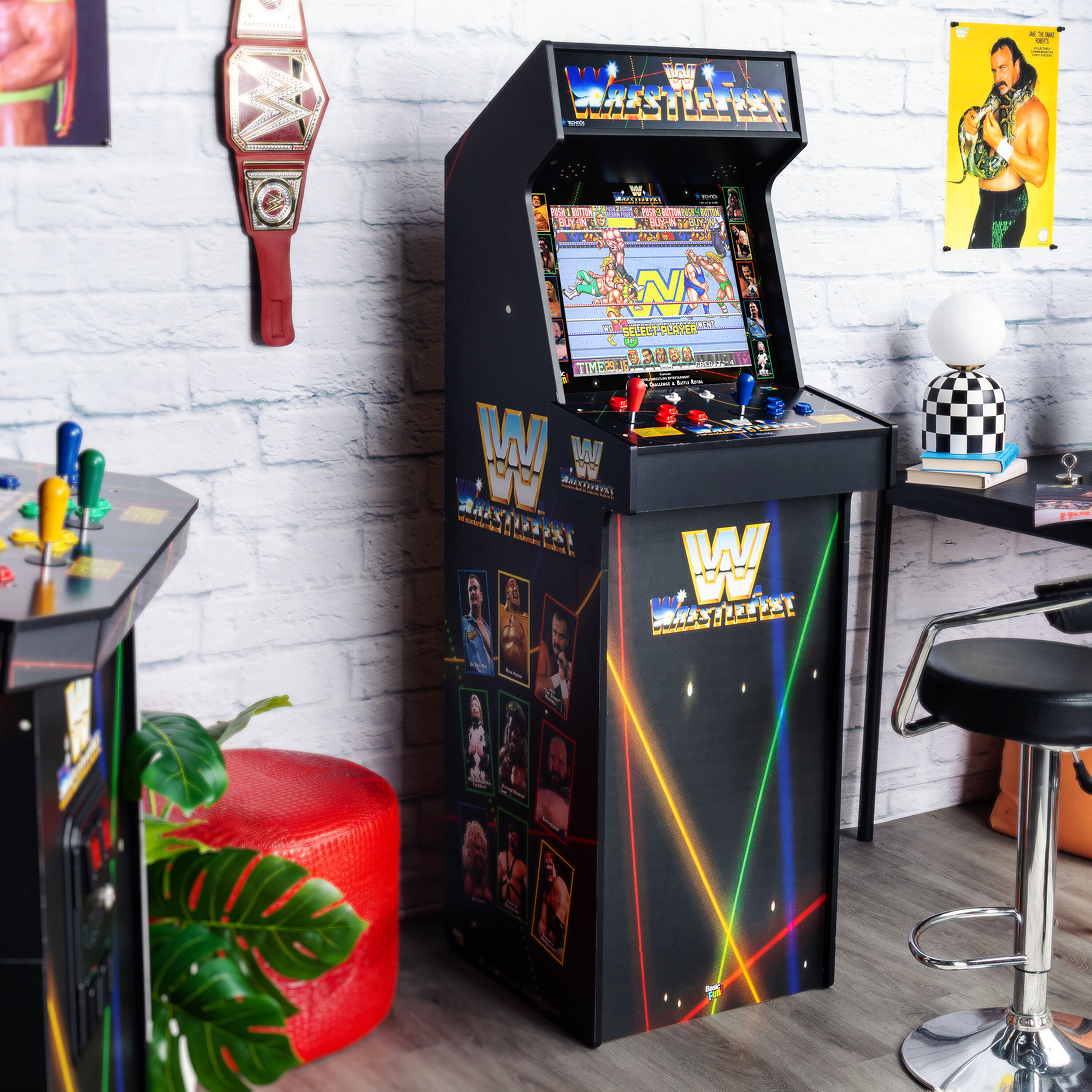 Arcade Classics 09705-WWE ULTRA Video-Gaming-Accessories - View #4