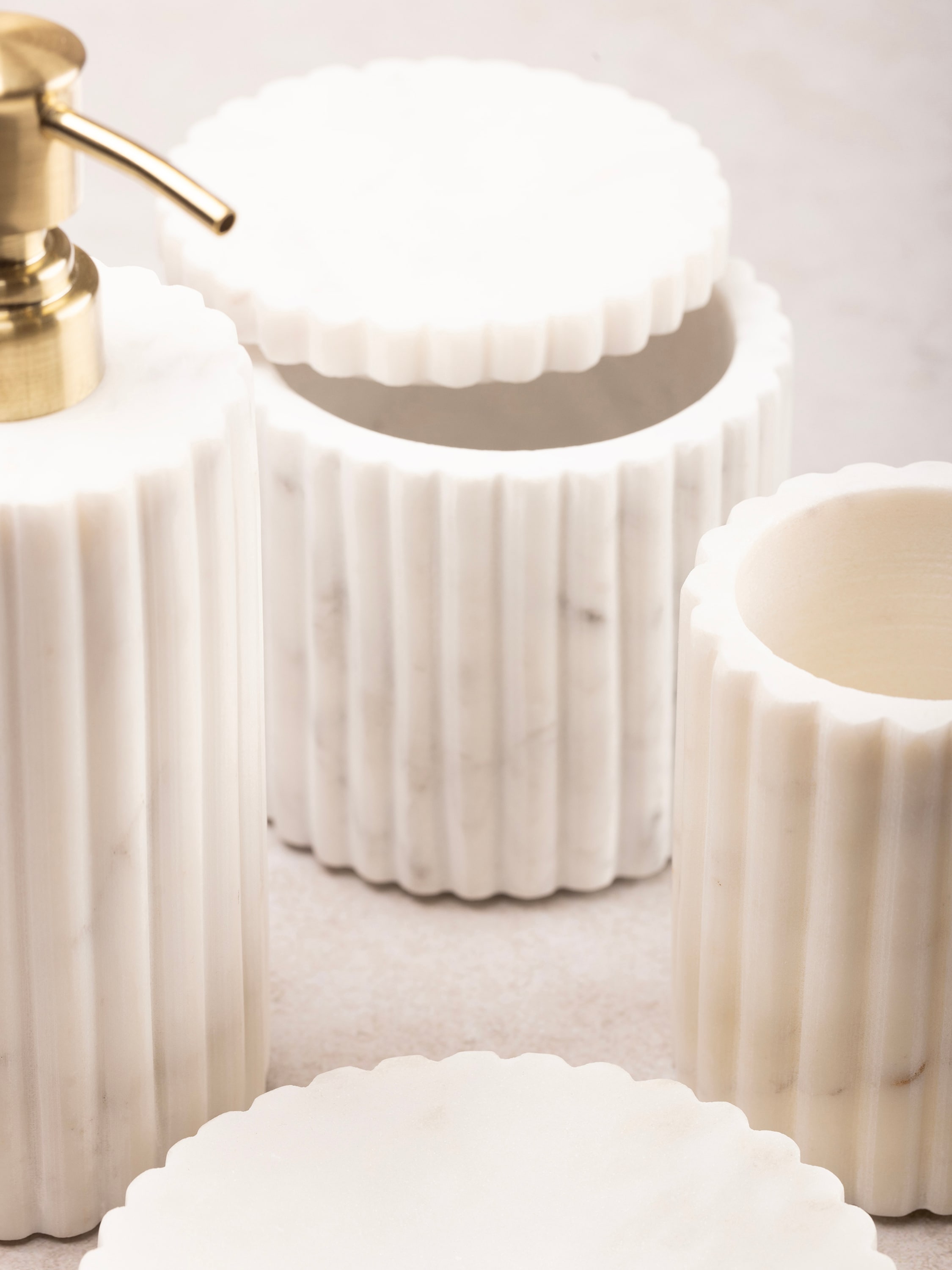 GAURI KOHLI GK51102 Bathroom-Accessories - View #7