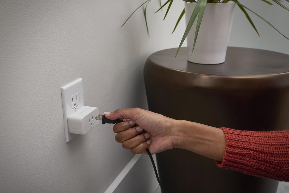 Samsung GP-WOU019BBAWU Iris-Smart-Plug - View #7
