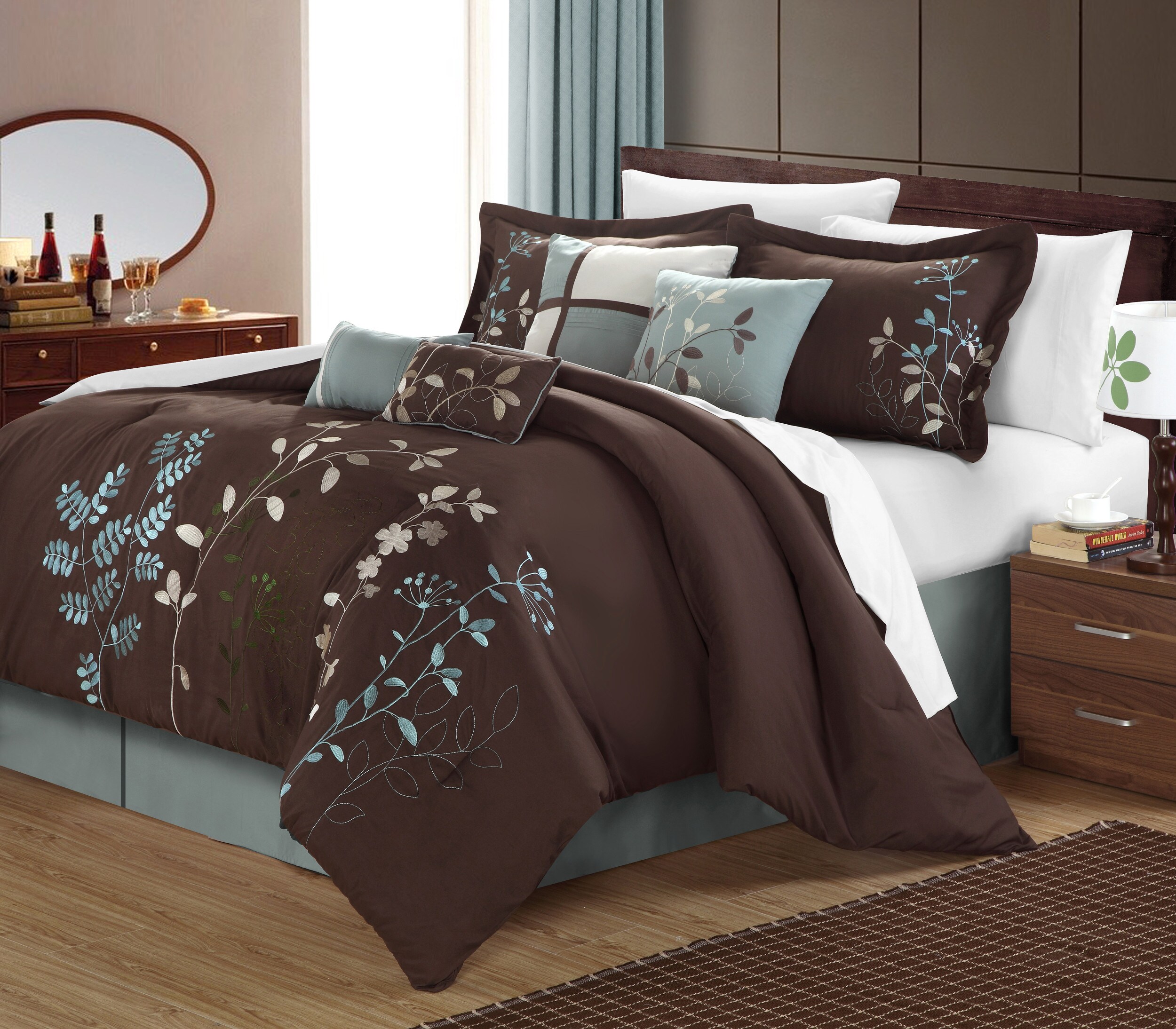 Chic Home Design Bliss garden 12-Piece Brown King Comforter Set in