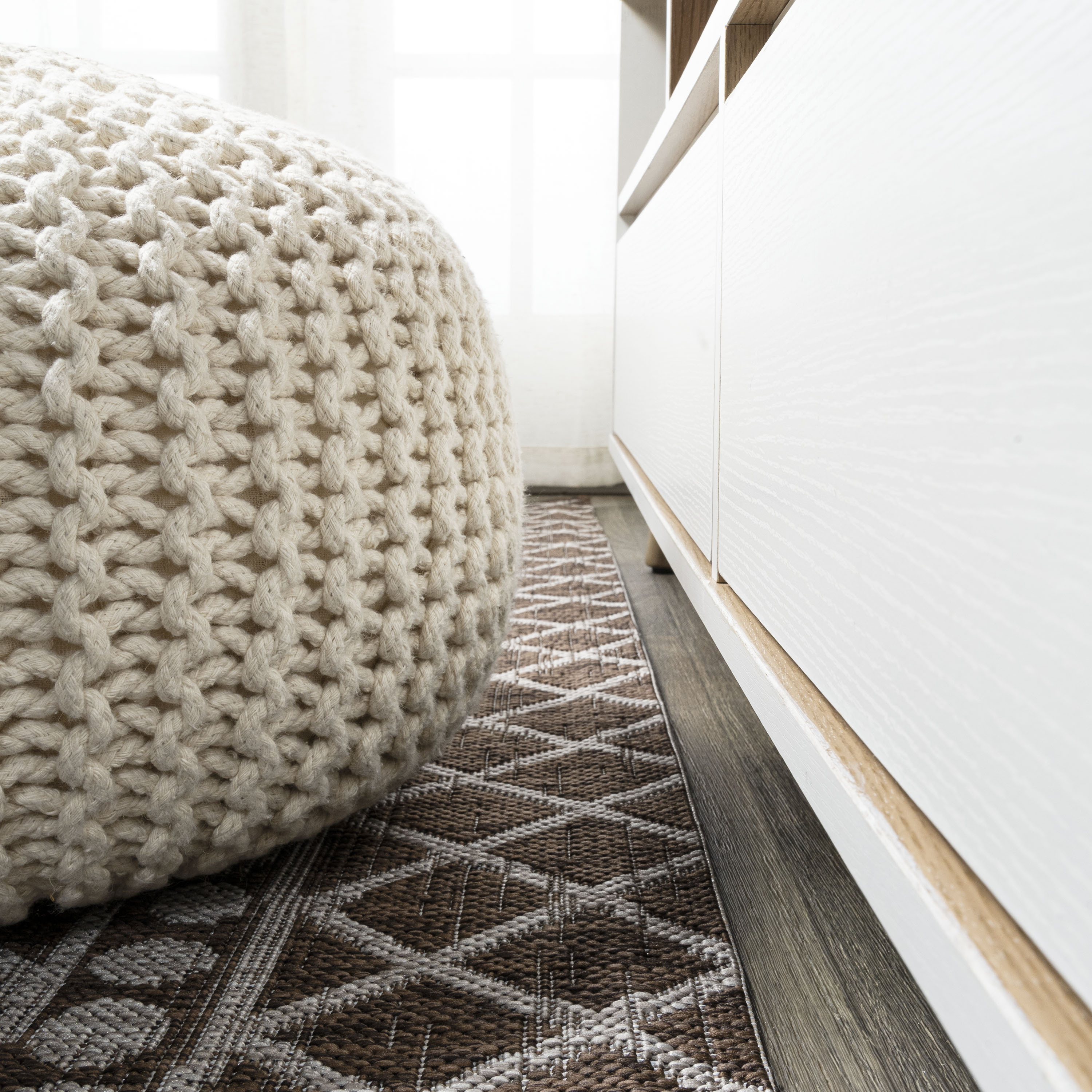 JONATHAN  Y SMB130B-210 rugs - View #10