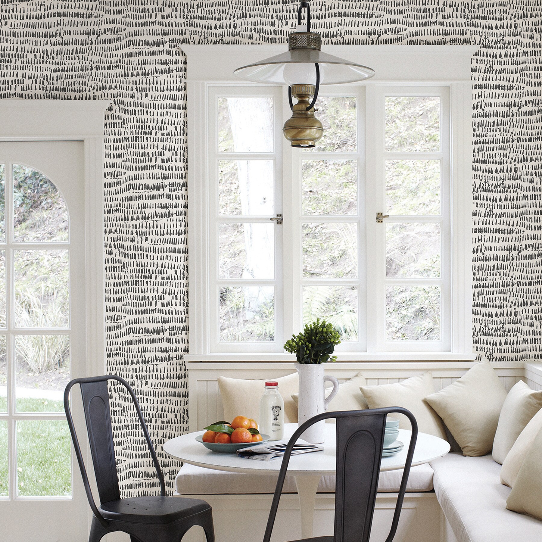 NuWallpaper 30.75-sq Ft Grey Vinyl Abstract Self-adhesive Peel And ...