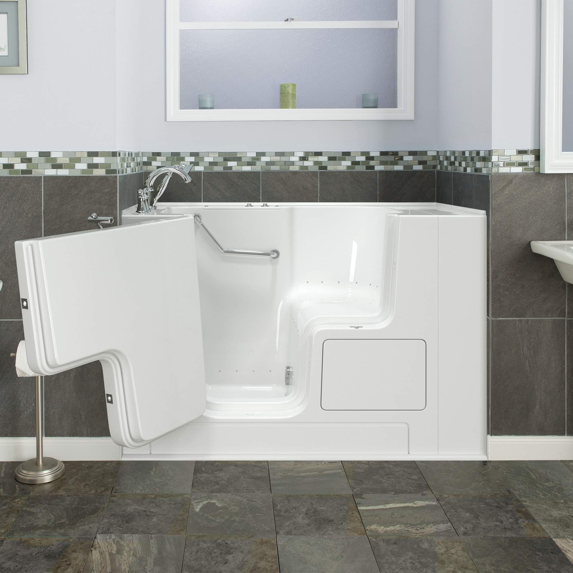 American Standard 3252OD.709.ALW-PC 32.0-Inches x 52.0-Inches White Gel-coated fiberglass Rectangular Walk-in Air bath with Faucet Hand Shower Drain ( Left Drain )