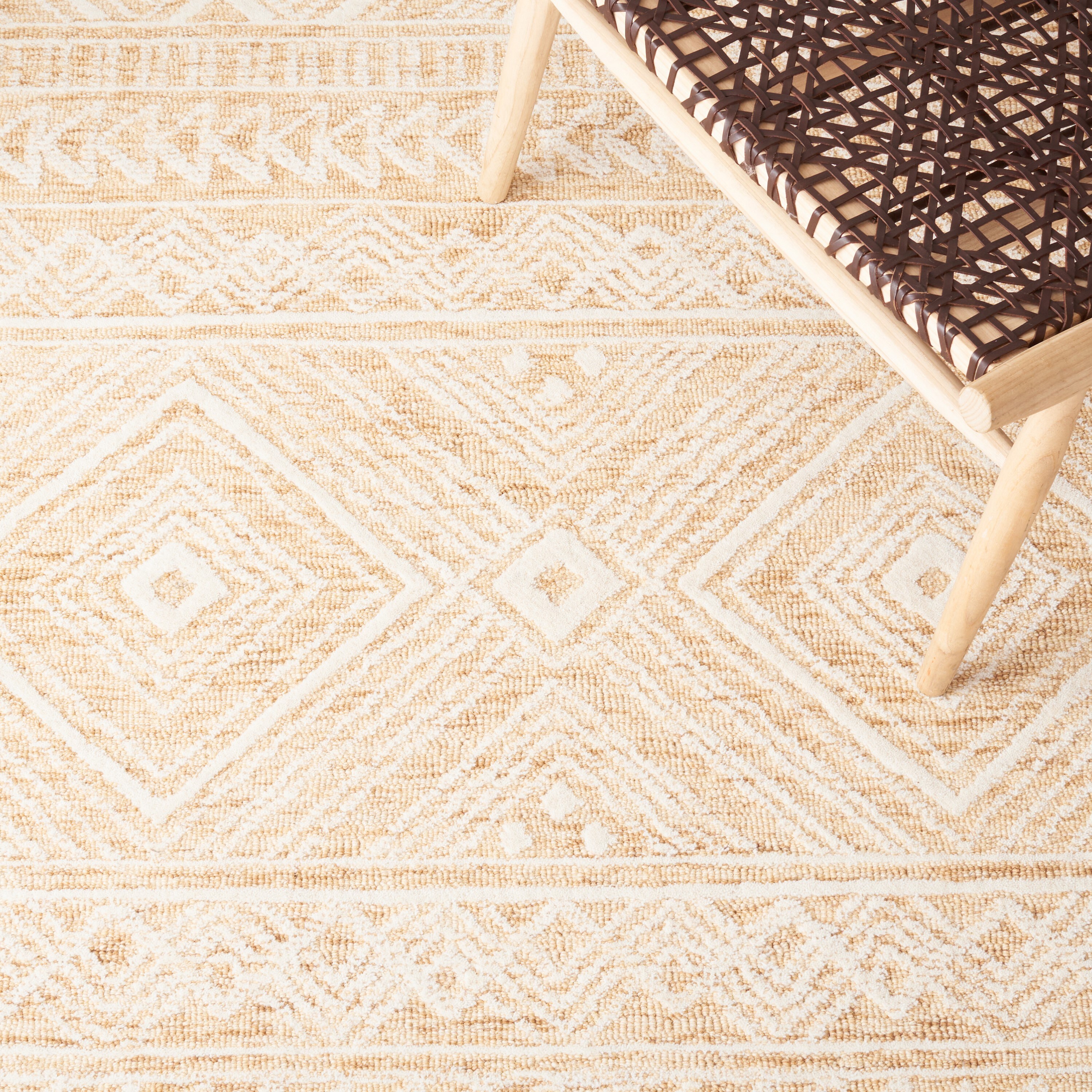 Safavieh MET906D-3 rugs - View #6