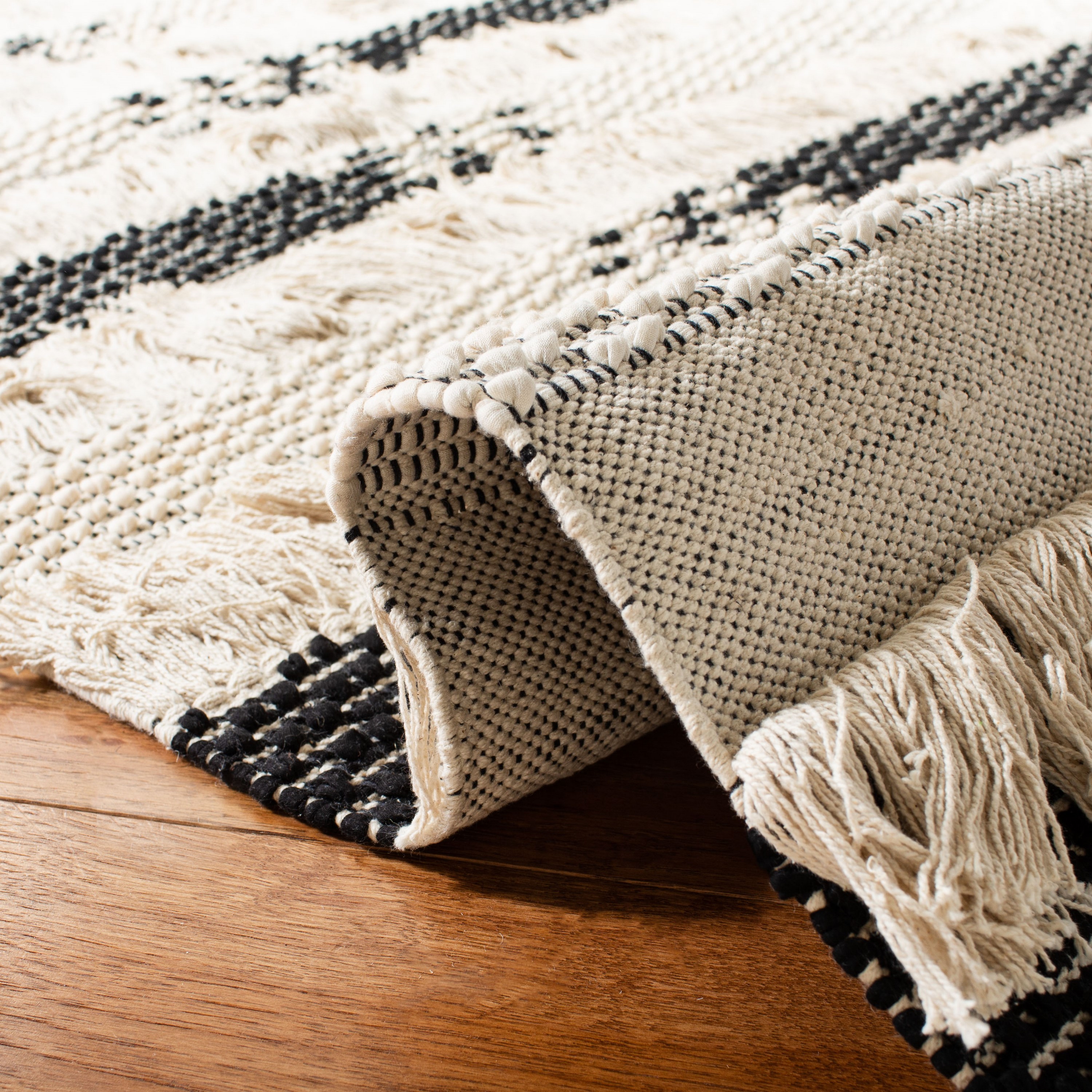 Safavieh NAT655A-3 rugs - View #5