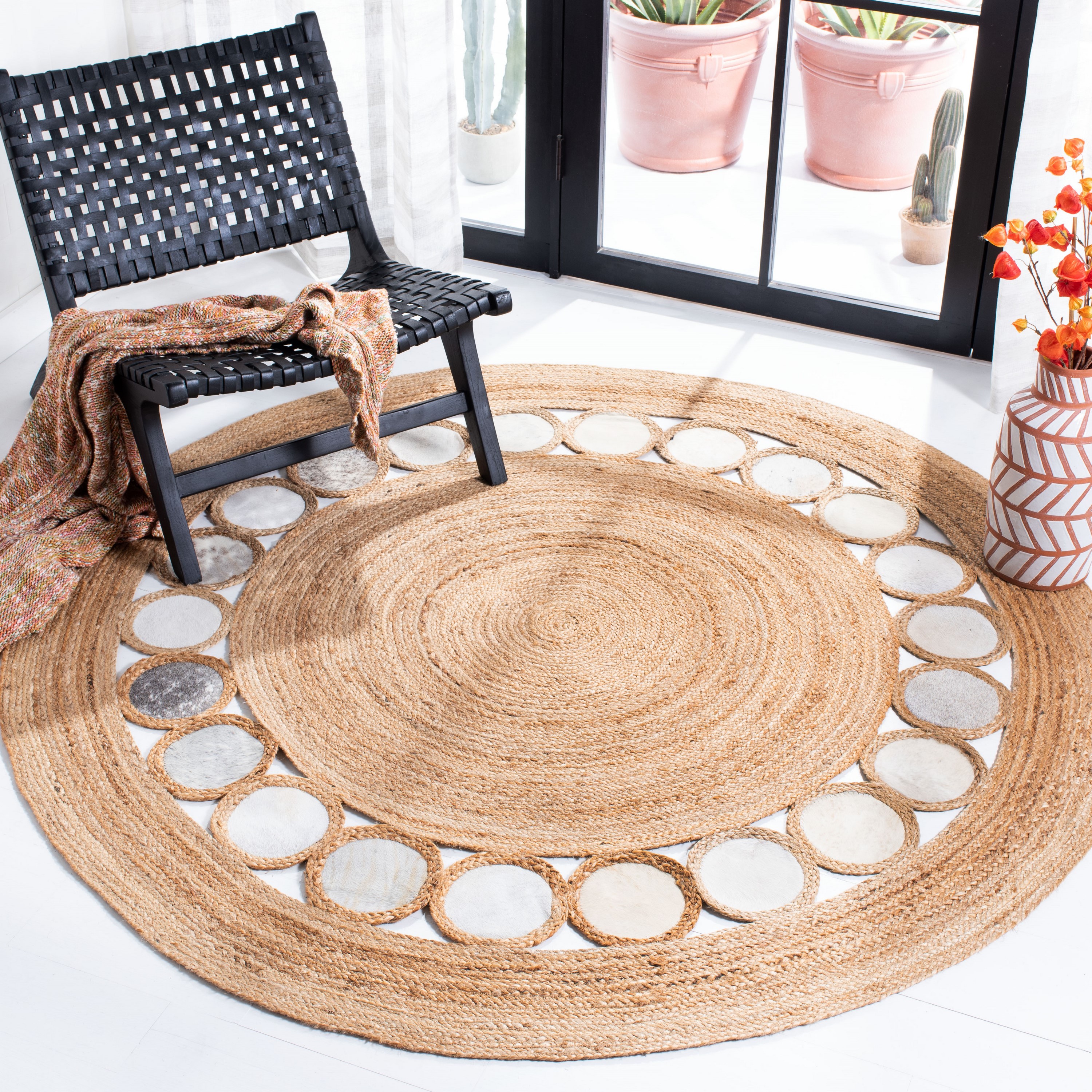 Safavieh NF370F-4R Natural Fiber Veneta 4 x 4 (ft) Synthetic Beige/Gray Round Indoor Abstract Area rug