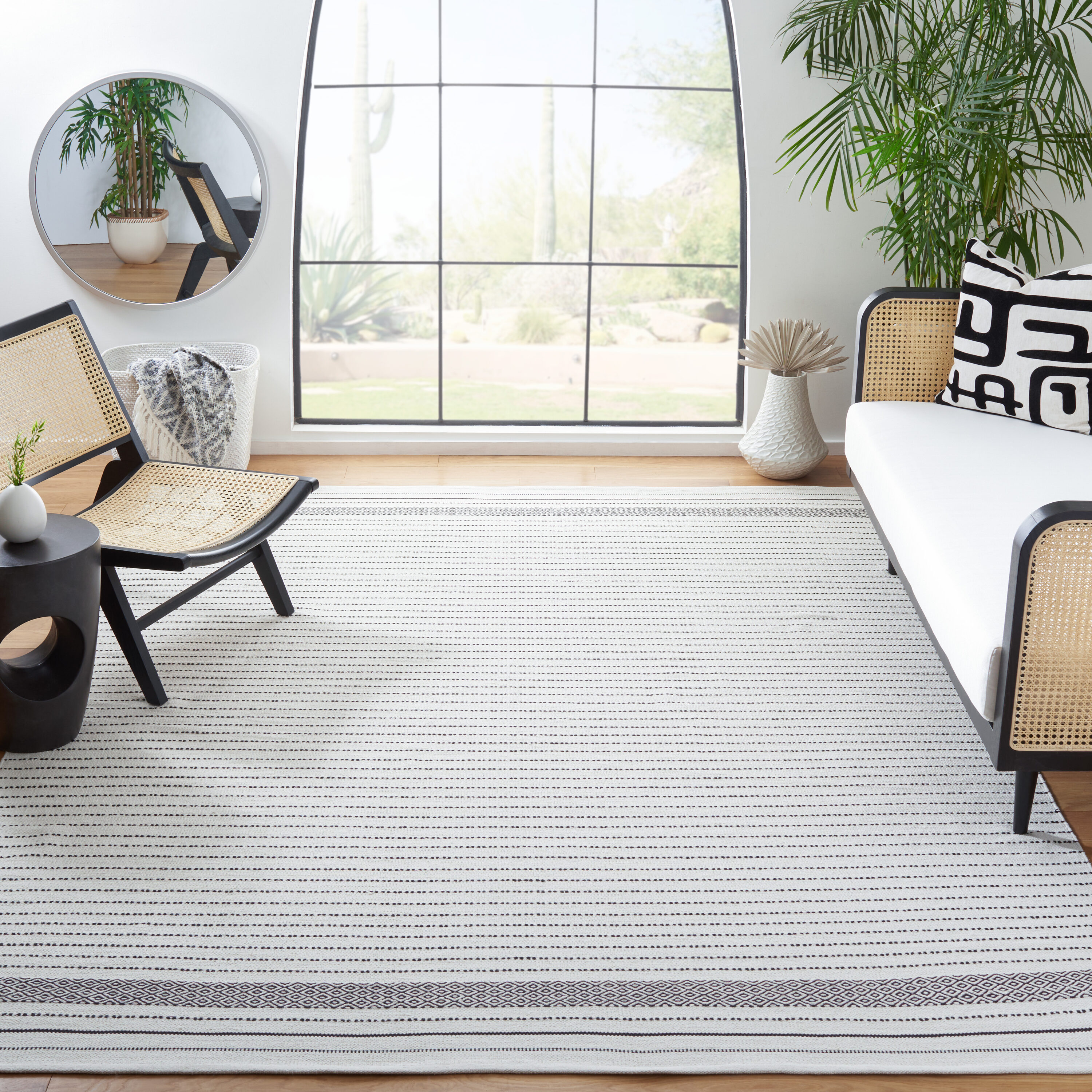  Kilim 706 Ivory Bohemian 6Ft x 9Ft Medium Rectangle Rug