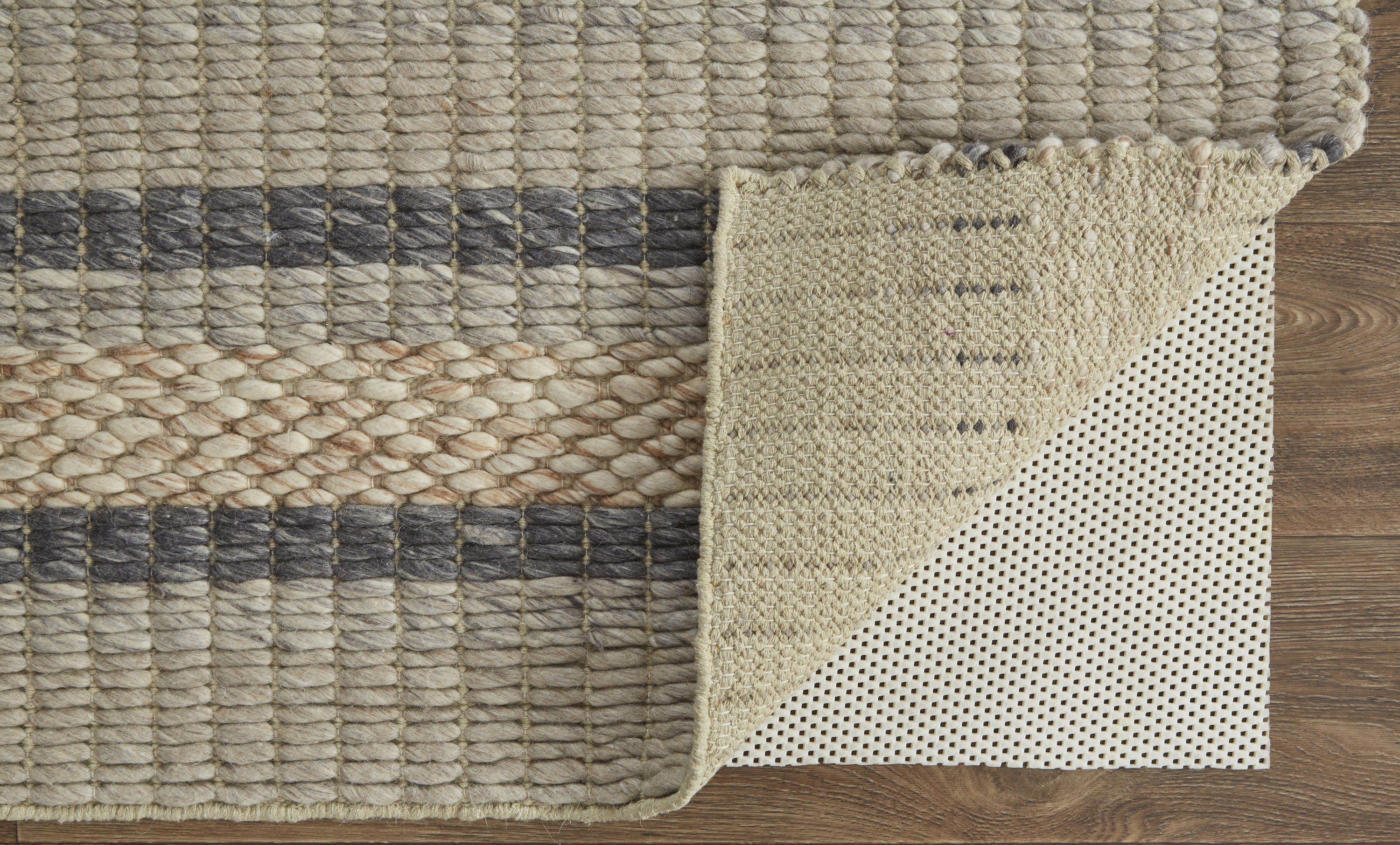 Handmade Gray and Beige Wool Striped Area Rug 3'6" x 5'6"