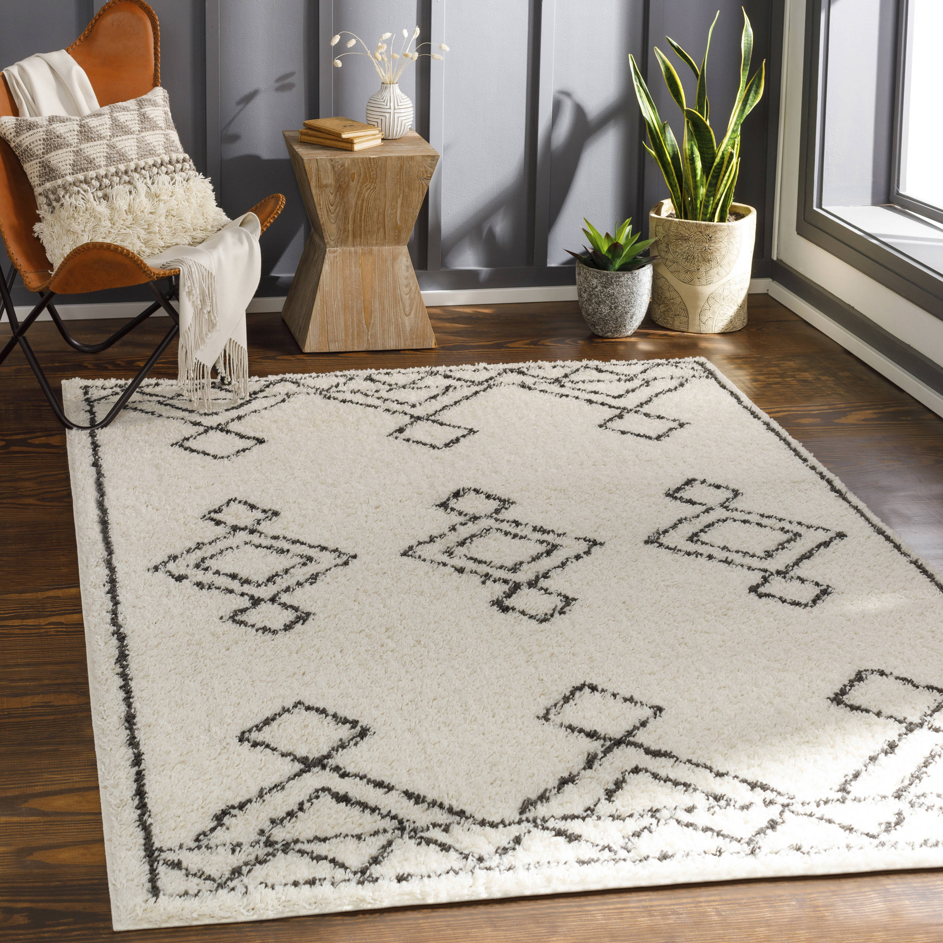 Surya BSH2314-71010 Beni shag 8 X 10 (ft) Charcoal Indoor Geometric Oriental Area Rug