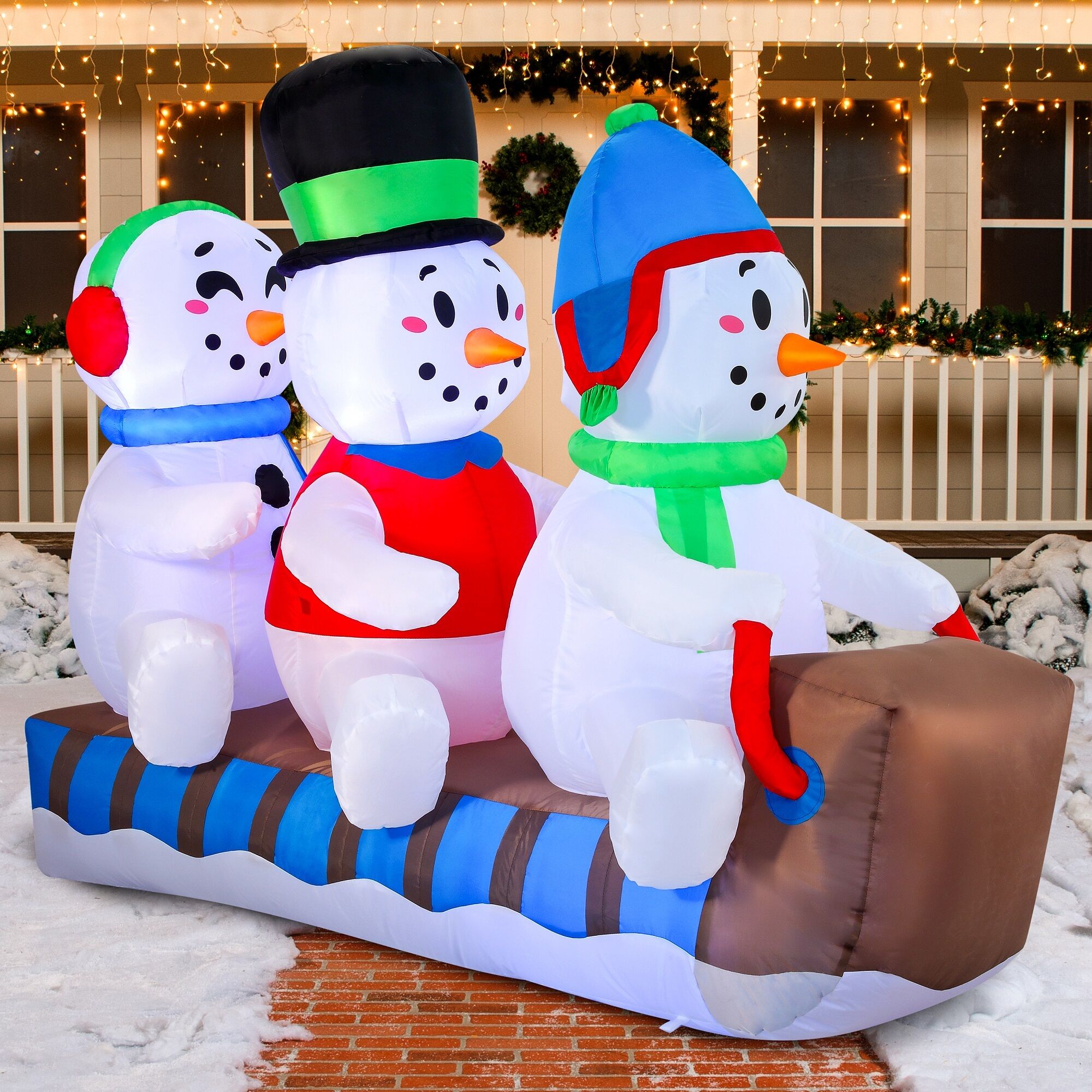 Joiedomi 3-ft Lighted Snowman Christmas Inflatable in the