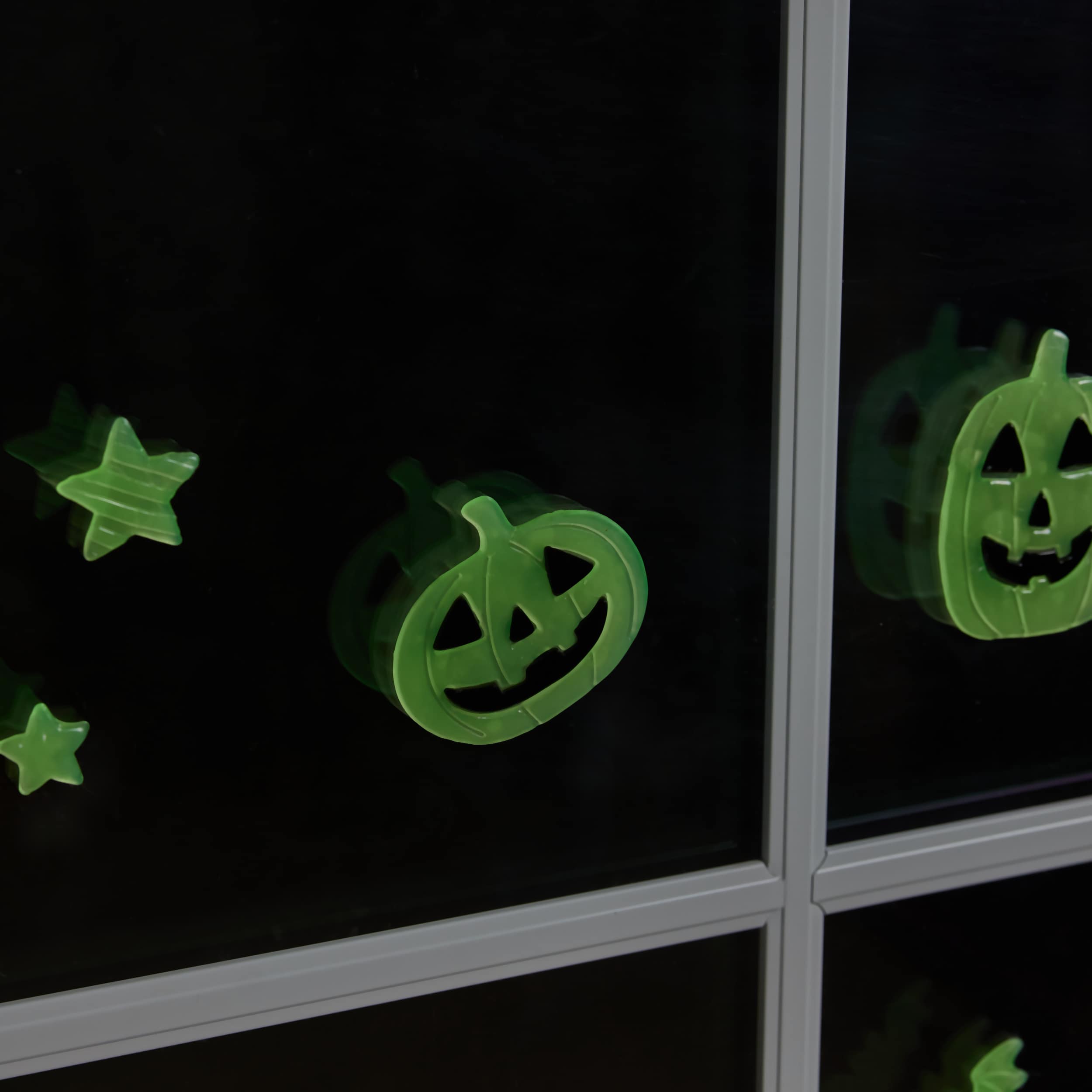 Haunted Living LW113-MXJE005C Table-Halloween-Decor - View #6