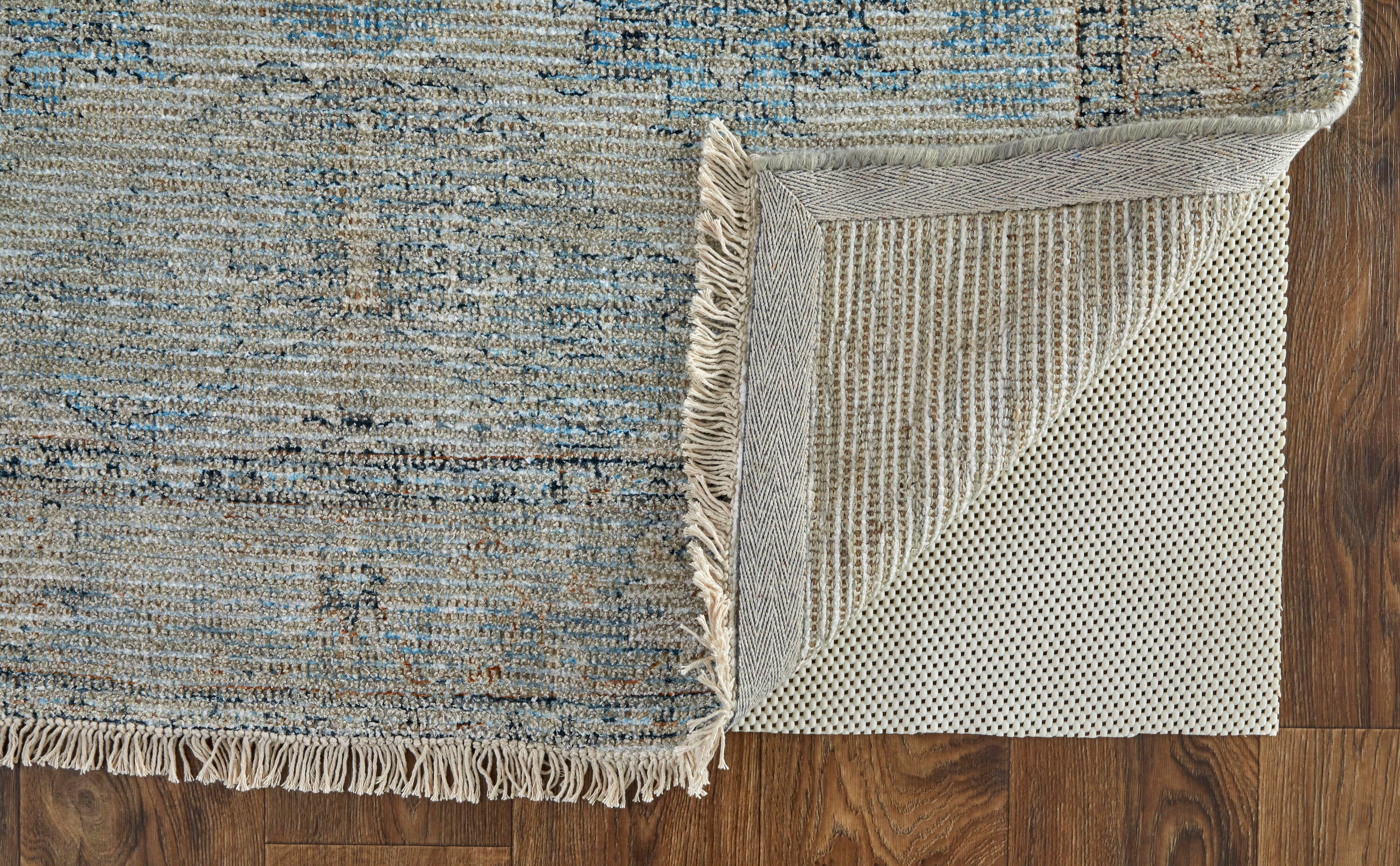 Handmade Gray Wool-Viscose Blend Rectangular Tufted Rug 27"x4"