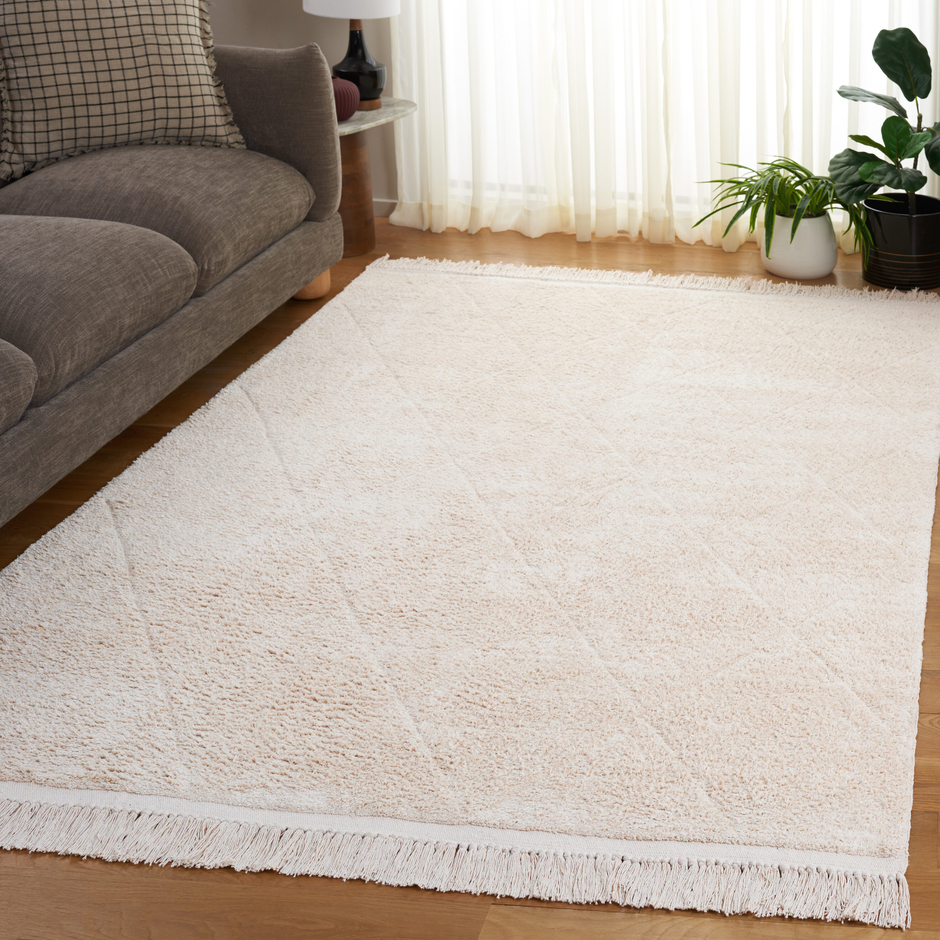  Easy Care 213 Ivory Shag / Flokati 5ft x 8ft Medium Rectangle Rug