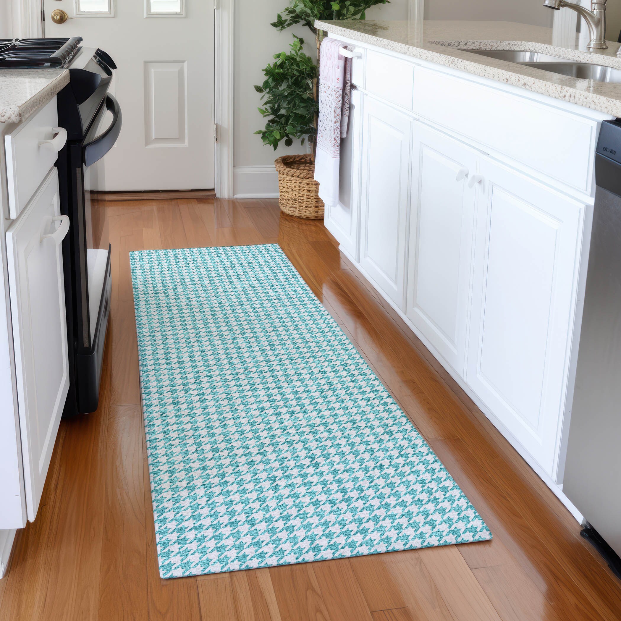 Addison Rugs AMF137AQ2X8 Mayfield AMF137AQ 2 x 7 (ft) Loomed Polyester Aqua Rectangular Indoor Geometric Machine washable Area rug