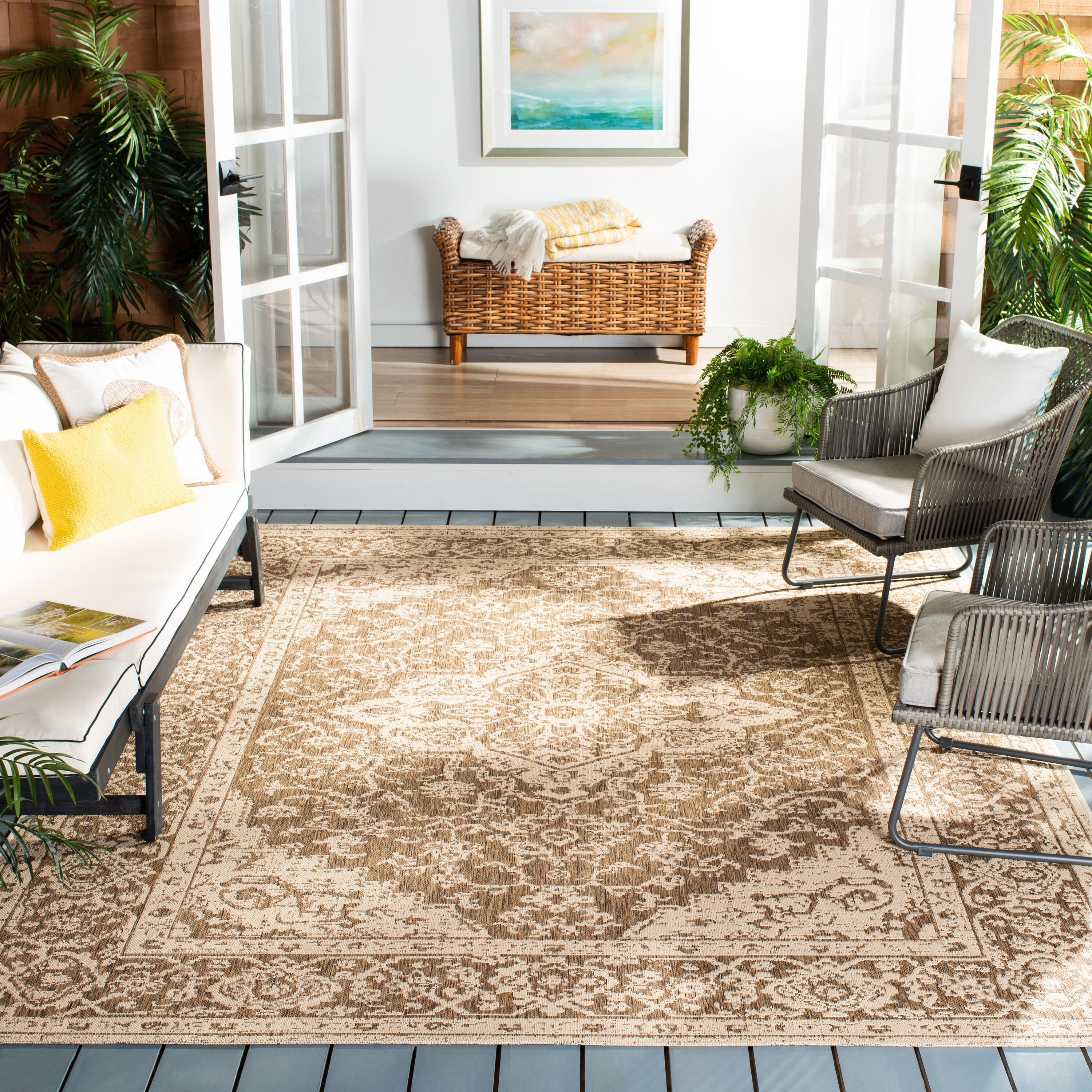Beach House 137D Beige Cream 6ft-7in x 9ft-2in Medium Rectangle Rug