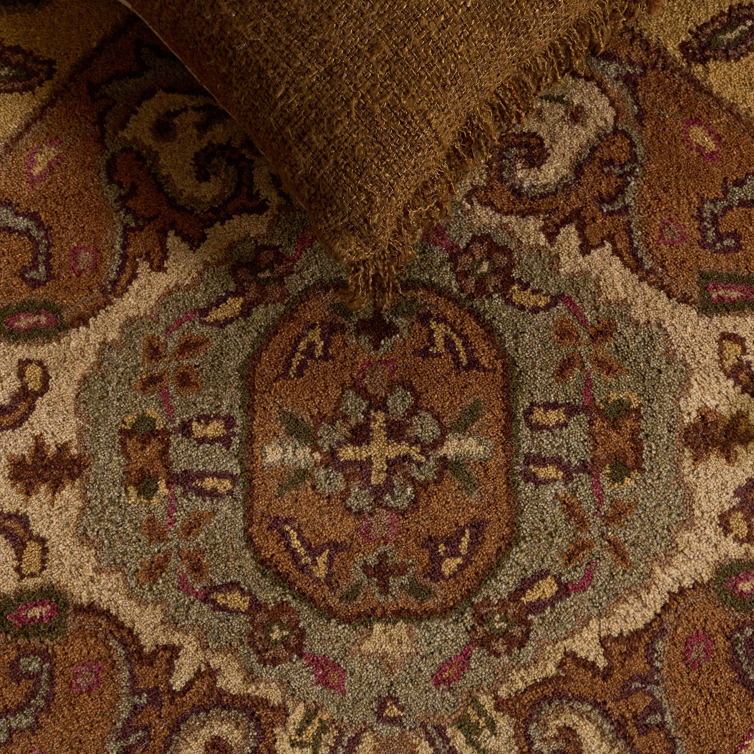 Safavieh HG917A-4 rugs - View #4