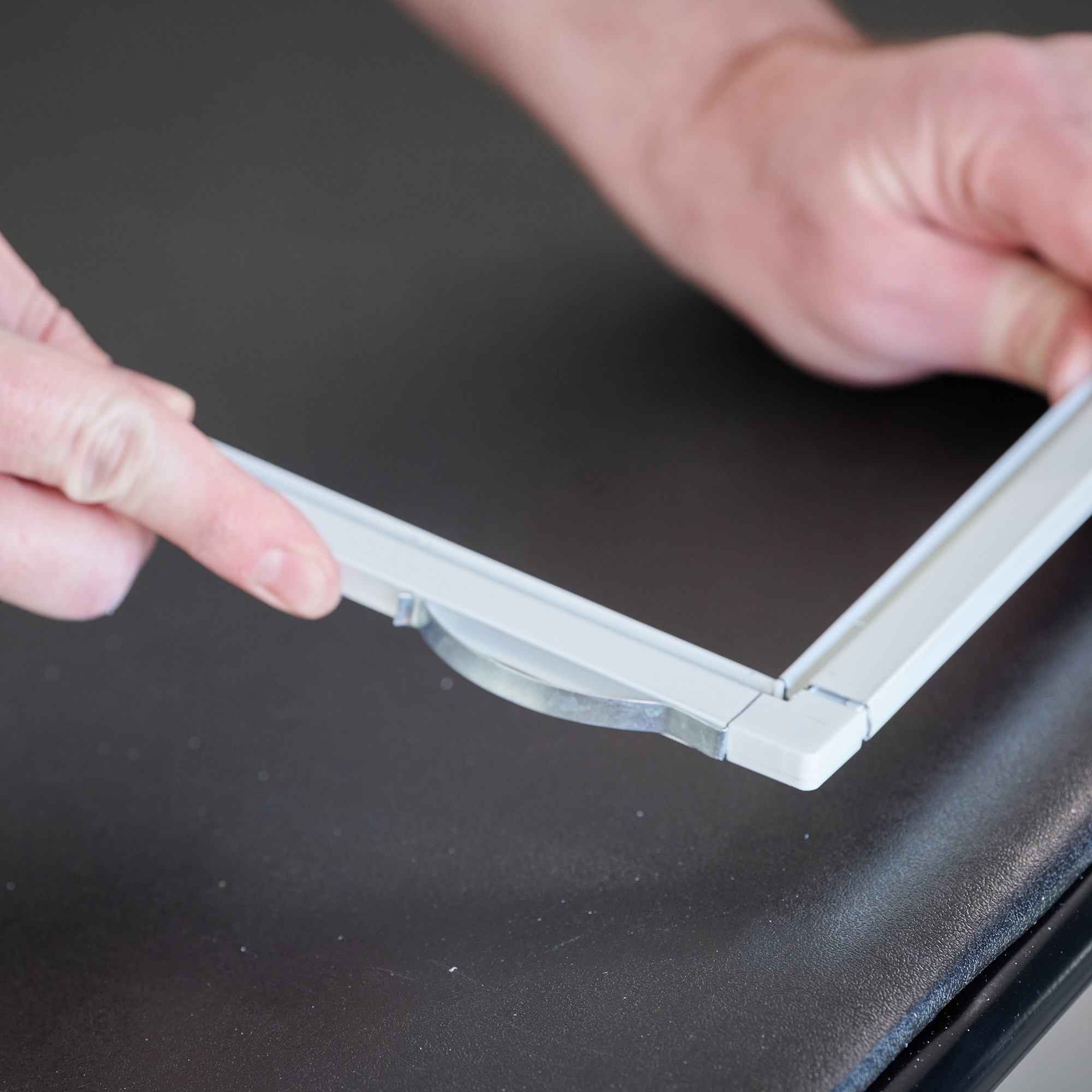 M-D 14168 Window-Screen-Tension-Springs - View #11