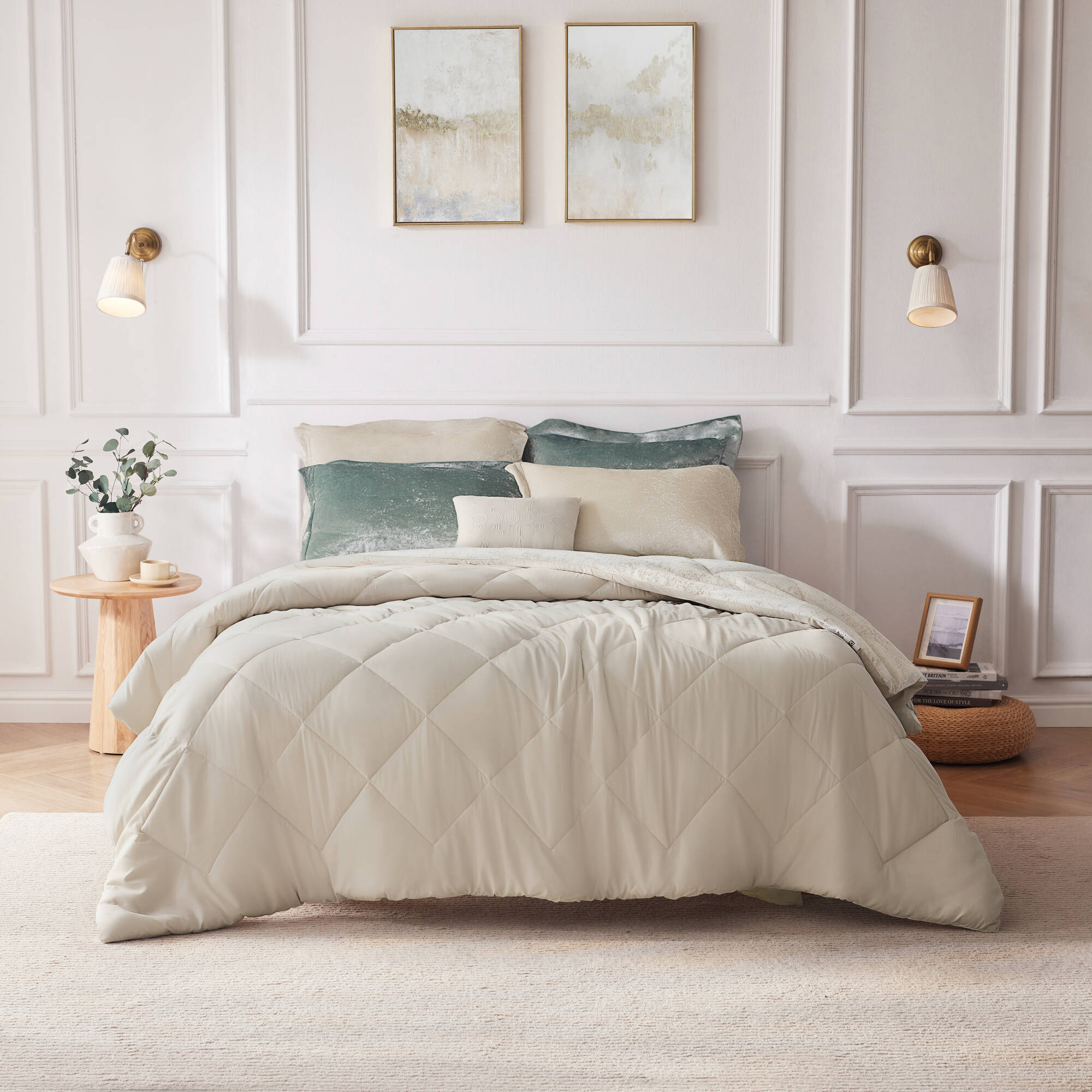 Tinyhomie 4 PCS Full/Queen Velvet Duvet Cover Set with Throw Pillow Champagne